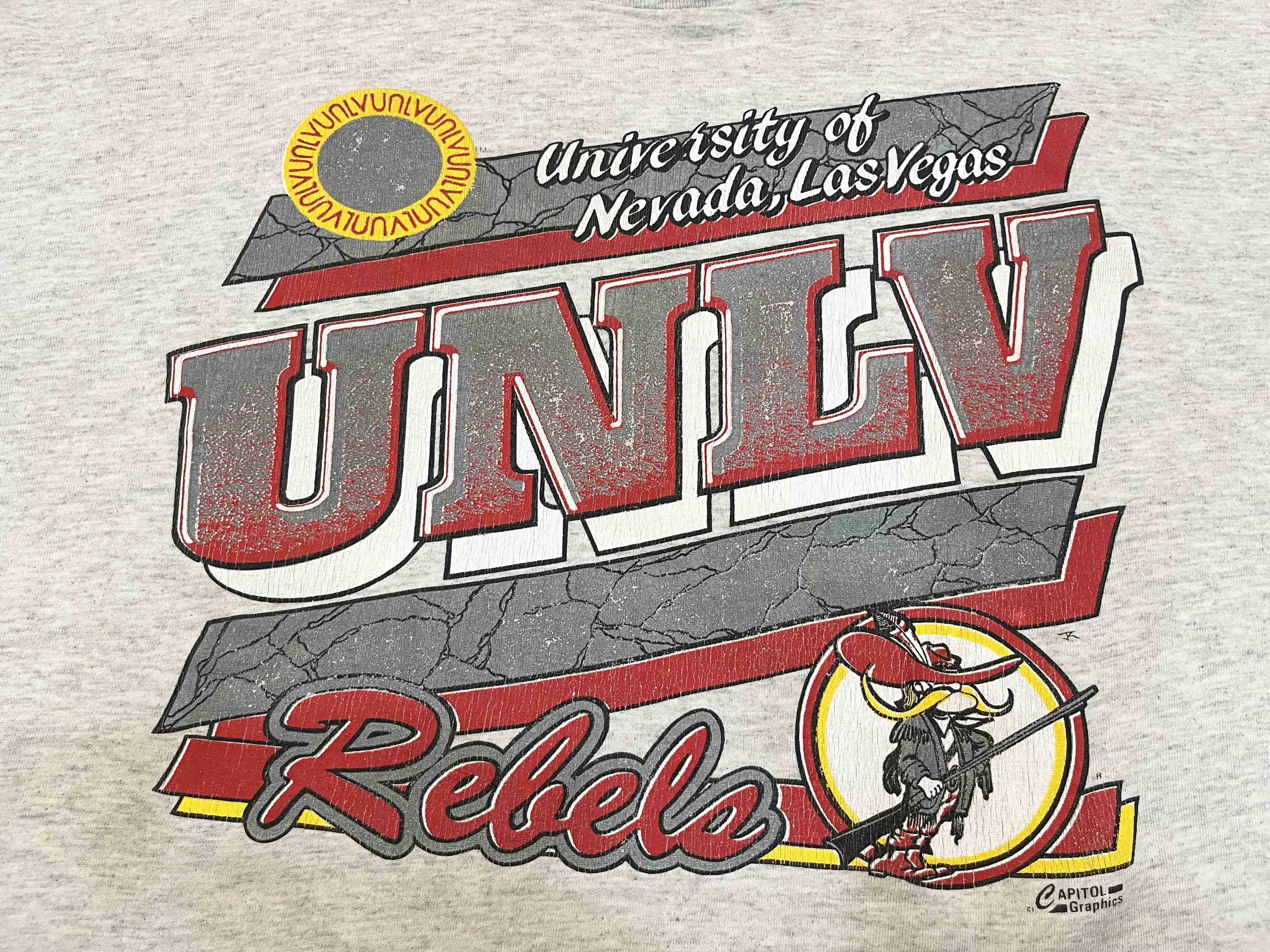 NCAA × Vintage Vintage Capitol Graphics NCAA Runnin' Rebels UNLV T-Shirt Size US XL / EU 56 / 4 - 2 Thumbnail