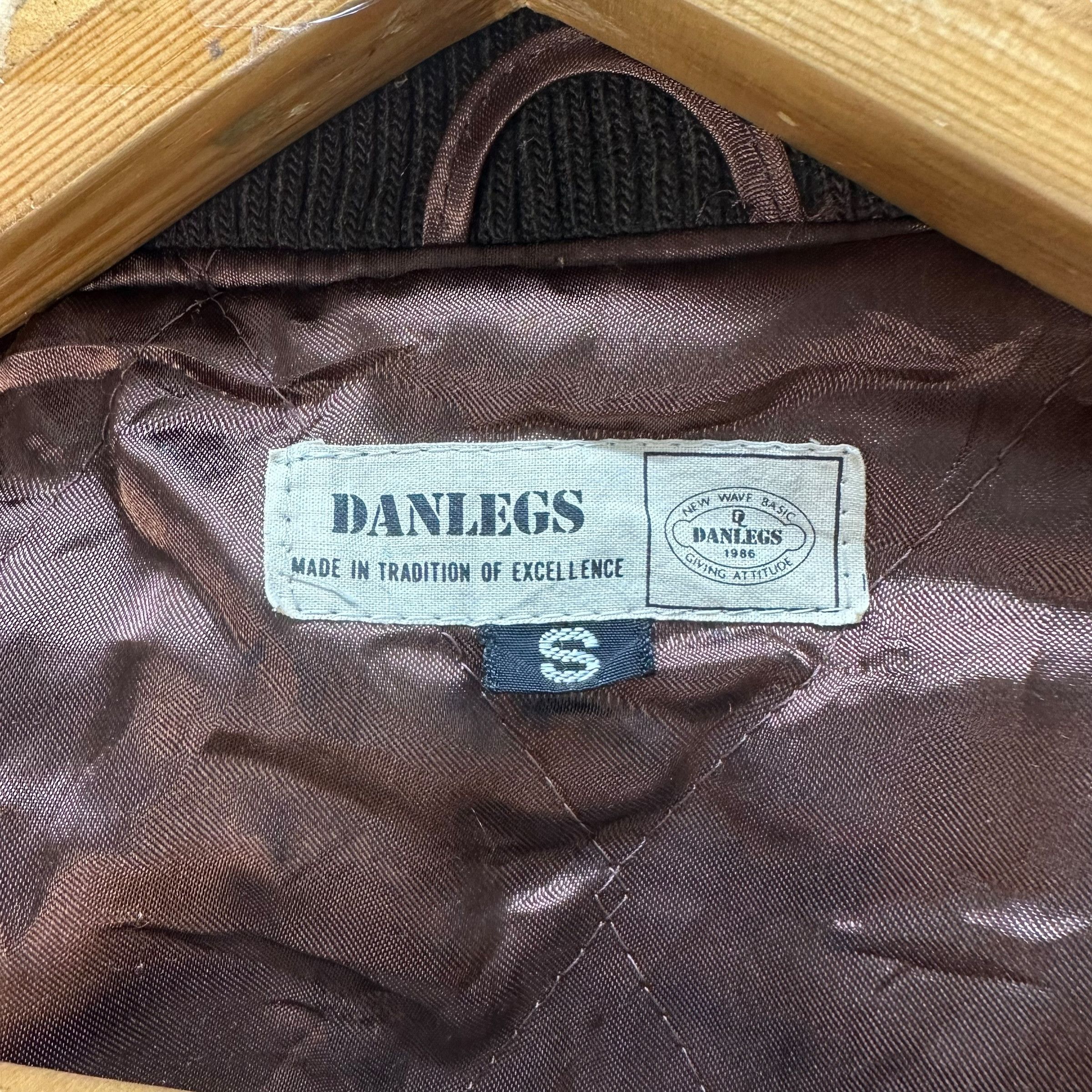 Vintage DANLEGS EMBROIDERY BIG LOGO WOOL BOMBER JACKET #8971-43 Size US S / EU 44-46 / 1 - 9 Thumbnail