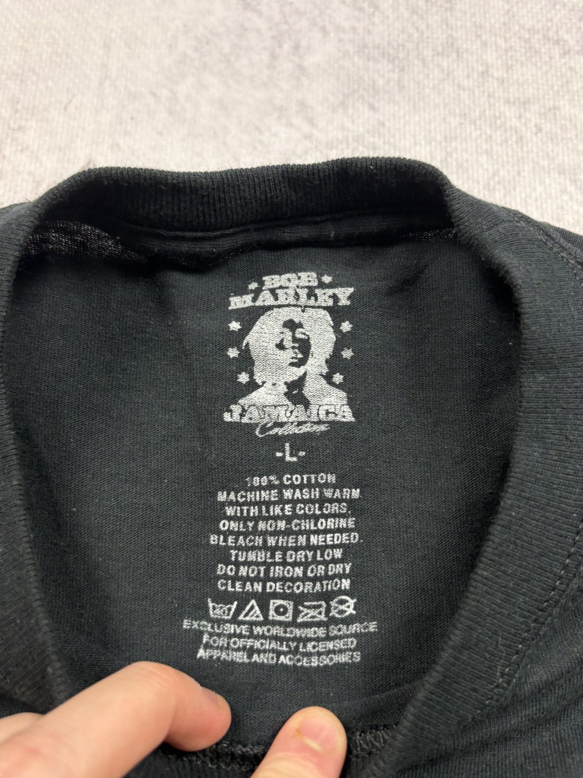 Bob Marley × Vintage VINTAGE 2010 BOB MARLEY LEGEND OFFICIAL LICENSED TEES BOXY Size US L / EU 52-54 / 3 - 9 Thumbnail