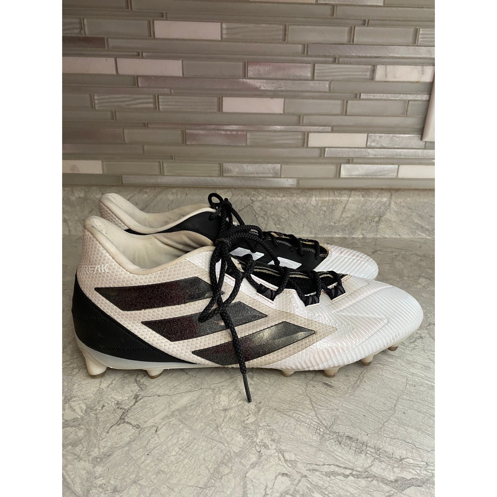 Adidas Adidas Freak White and Black Football Cleats Size 15 Size US 15 / EU 48 - 3 Thumbnail