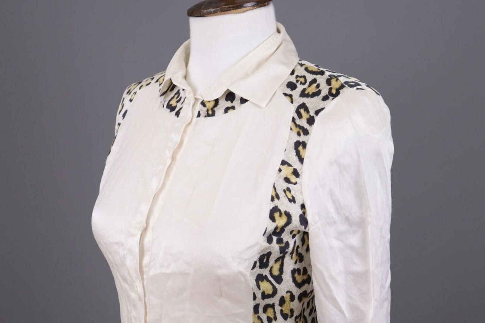 Just Cavalli Just Cavalli Beige Anumal Print Blouse Shirt Size 40 / M Size M / US 6-8 / IT 42-44 - 9 Thumbnail