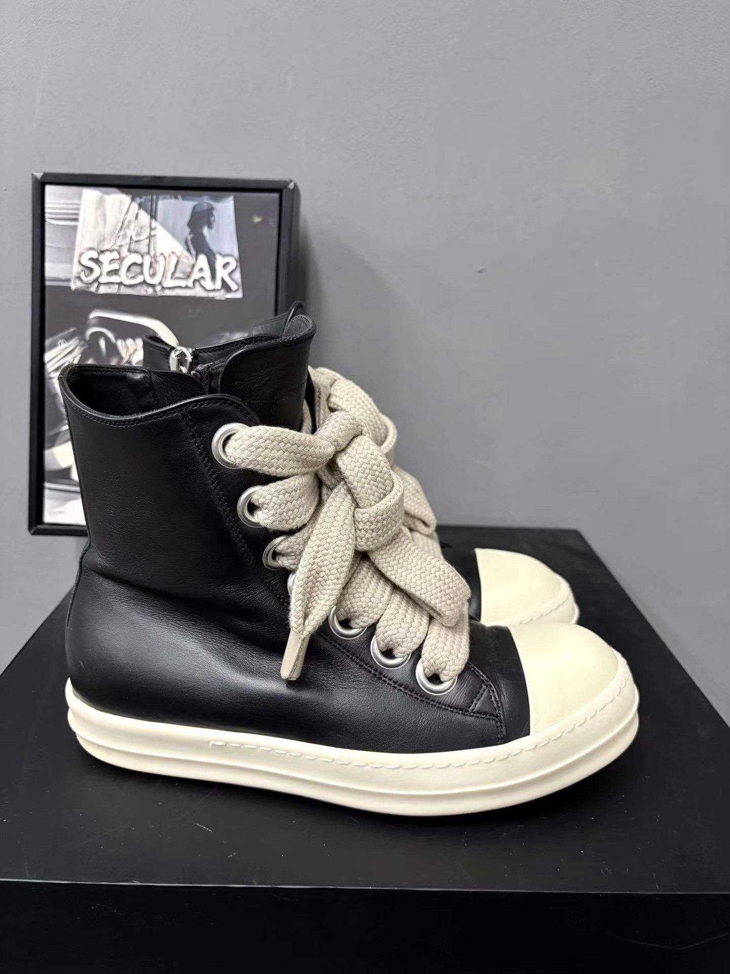 Rick Owens Rick Owens Black White Leather Thick Lace High Sneakers K34 Size US 7 / EU 40 - 4 Thumbnail