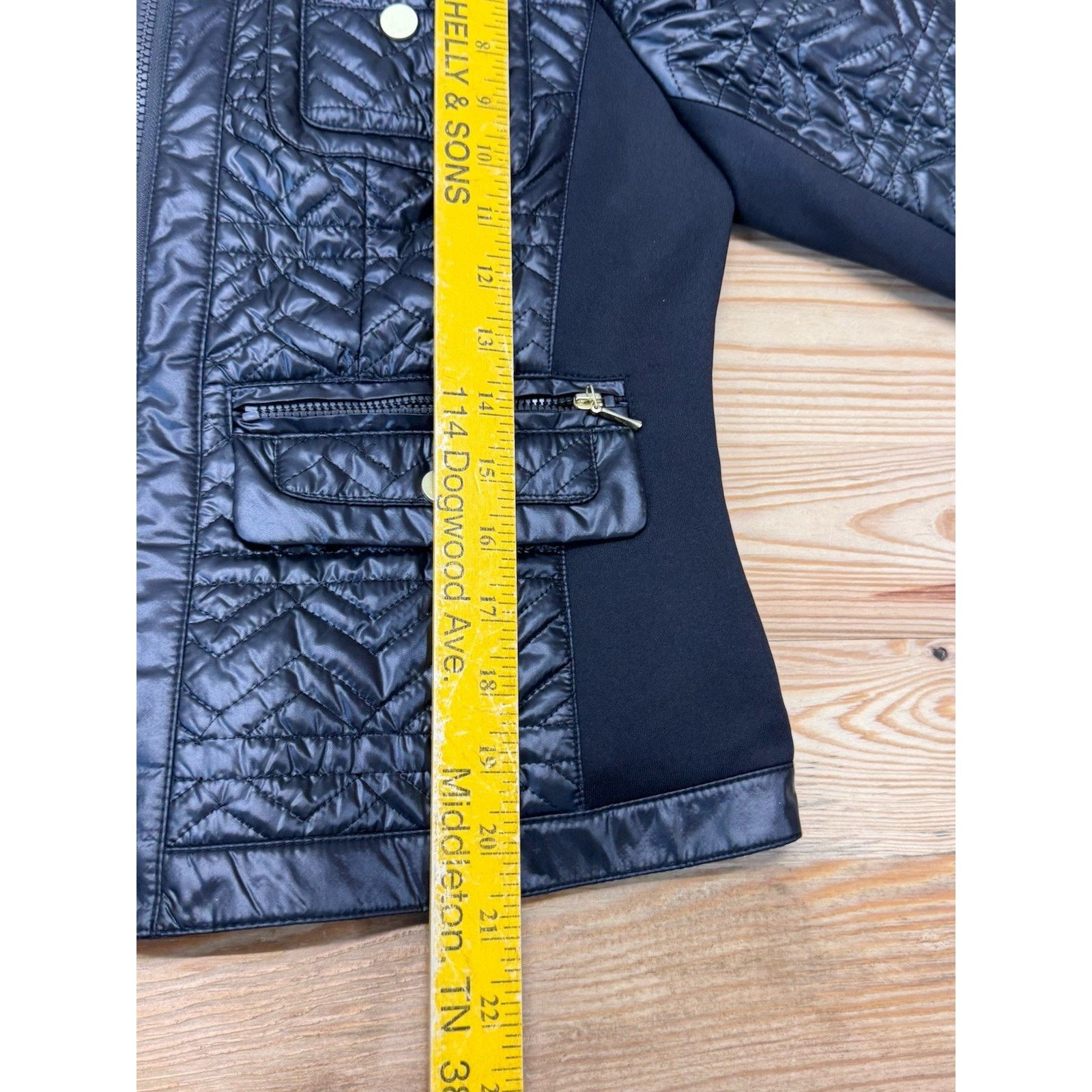 Chicos Chico’s Women’s Size 0/S Chevron Quilted Jacket Stretch Size S / US 4 / IT 40 - 6 Thumbnail