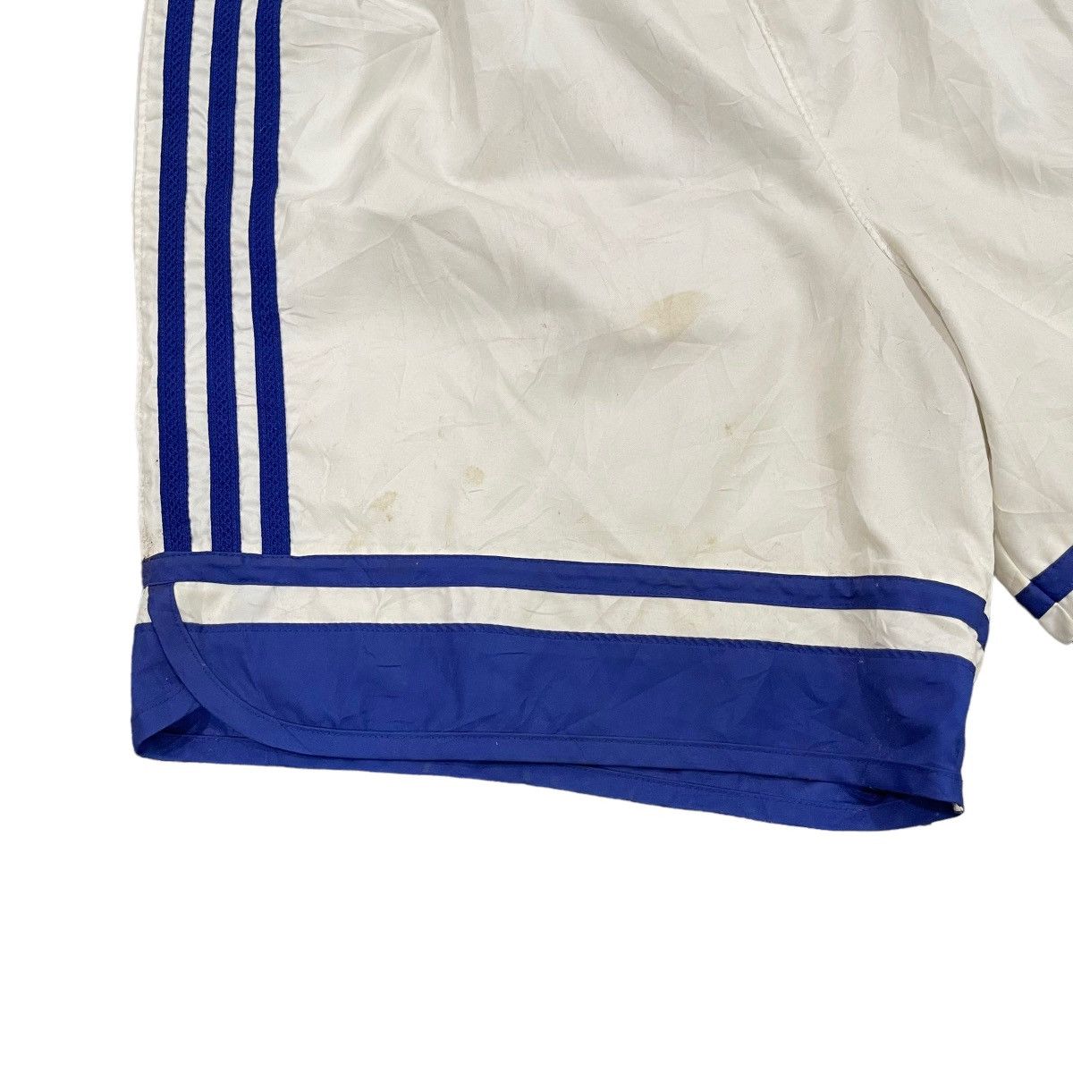Adidas Vintage 00s Adidas Japan Soccer Team Jersey Short Pant Size US 32 / EU 48 - 4 Thumbnail