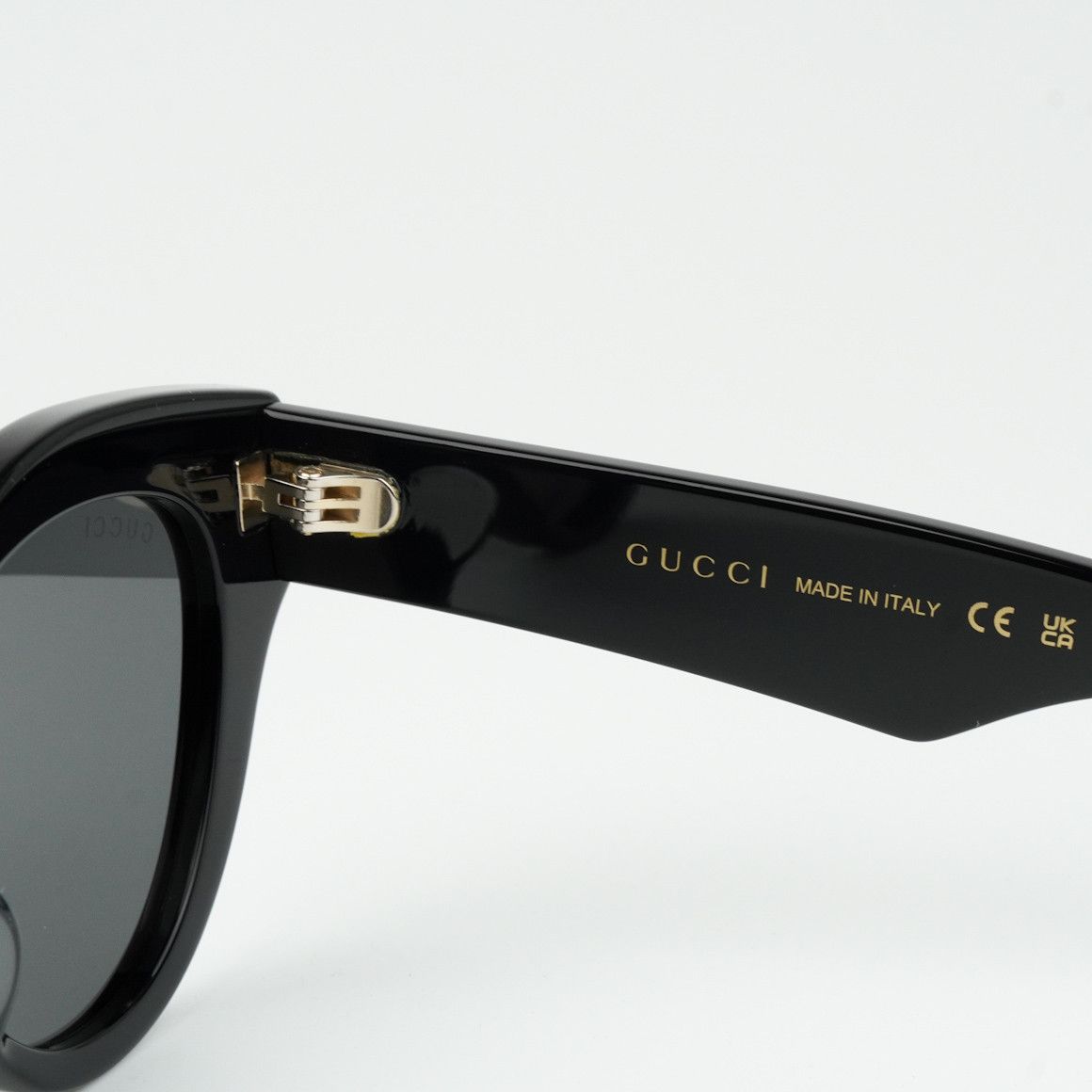 Gucci NEW Gucci GG0957S 002 Black Grey Unisex Oval Sunglasses Size ONE SIZE - 8 Thumbnail