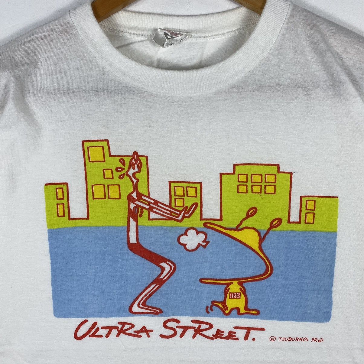 Japanese Brand × Vintage Vintage 90's ULTRA STREET Tsuburaya Production Banpresto Tee Size US L / EU 52-54 / 3 - 3 Thumbnail