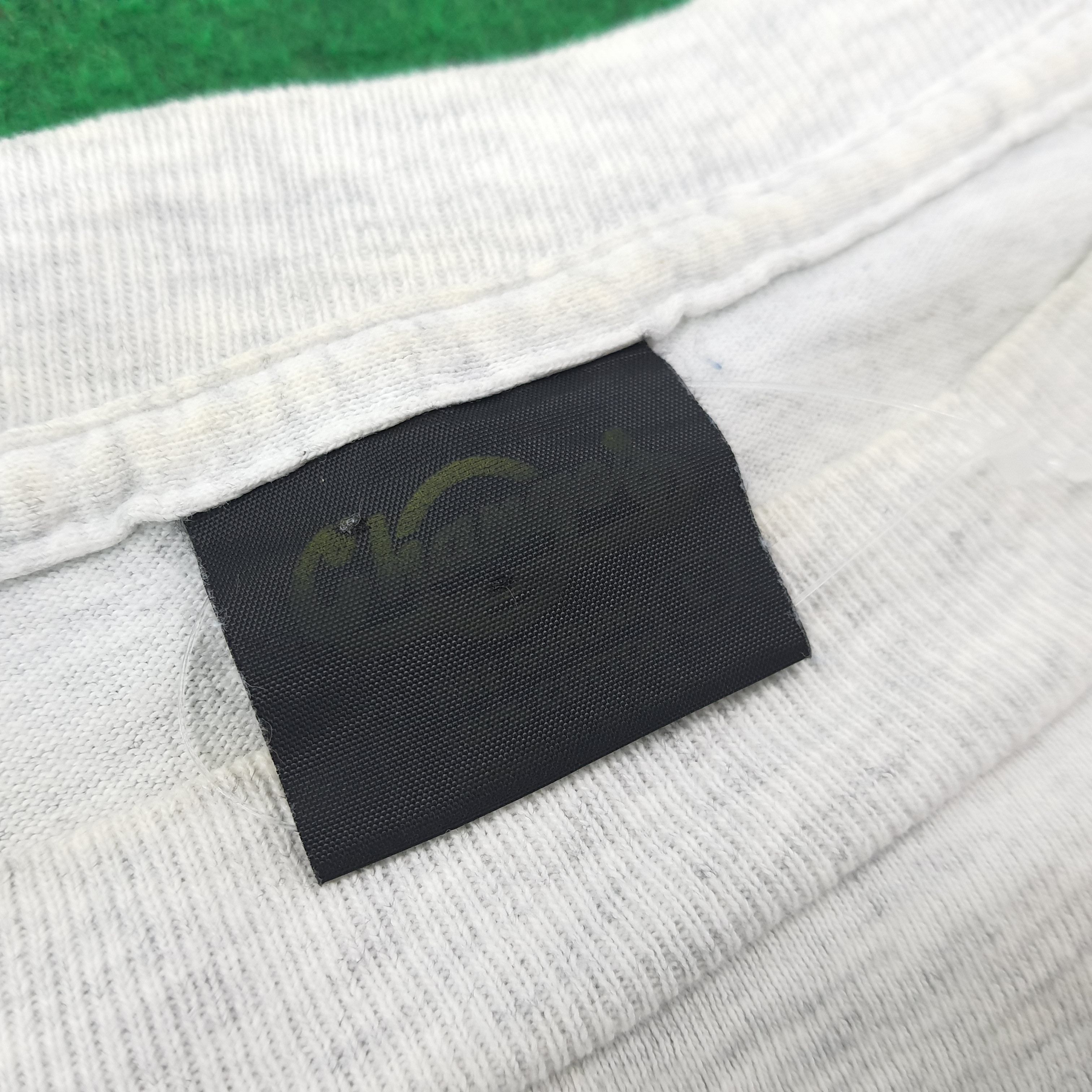 Vintage Calvin Klein Parody Kermit Clein The Muppets Tshirt C267N75 Size US L / EU 52-54 / 3 - 5 Thumbnail