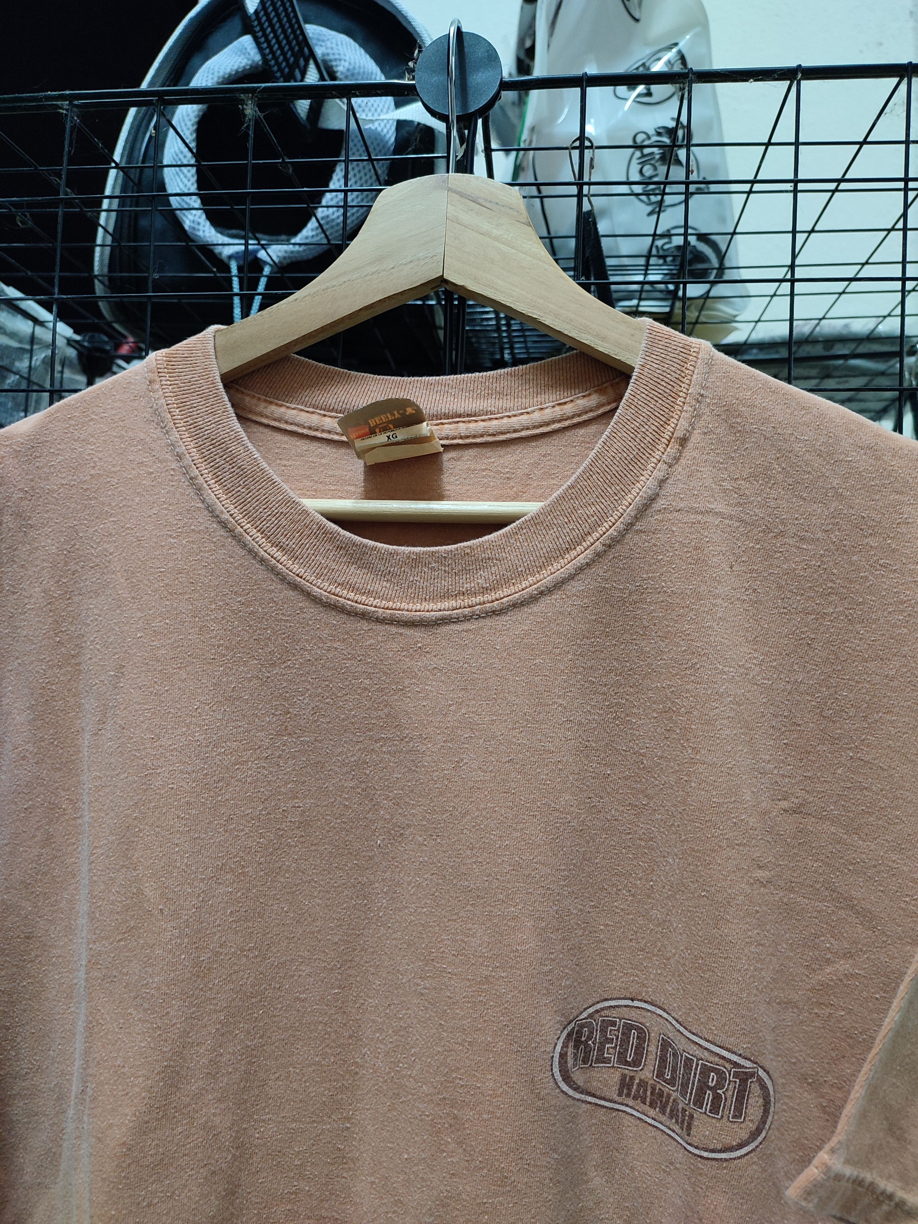 Hanes 🔥Crazy Vintage Red Dirt Hawaii Tee Size US XL / EU 56 / 4 - 5 Thumbnail