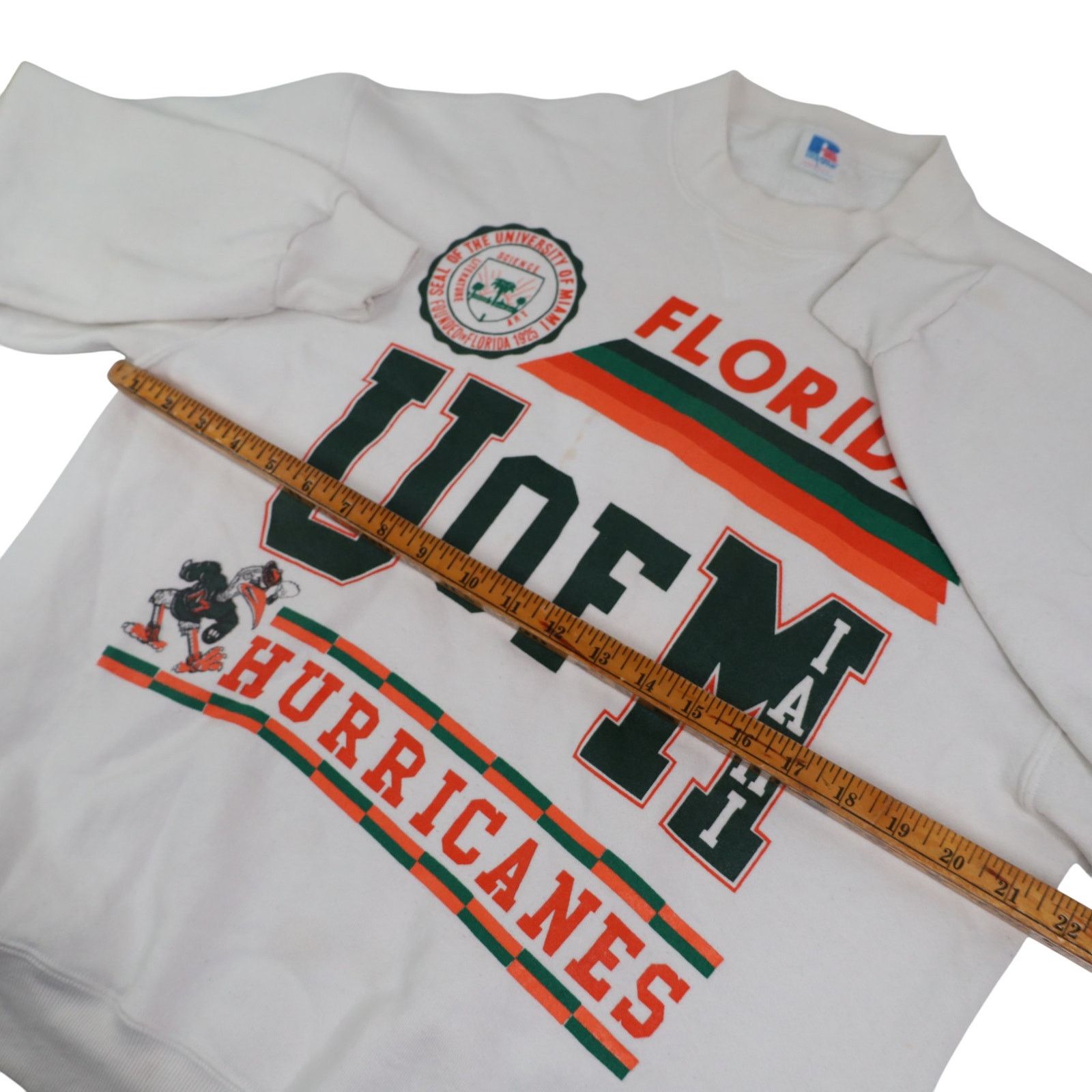 NCAA × Vintage VTG Russell University of Miami Hurricanes Sweatshirt Size US L / EU 52-54 / 3 - 9 Thumbnail