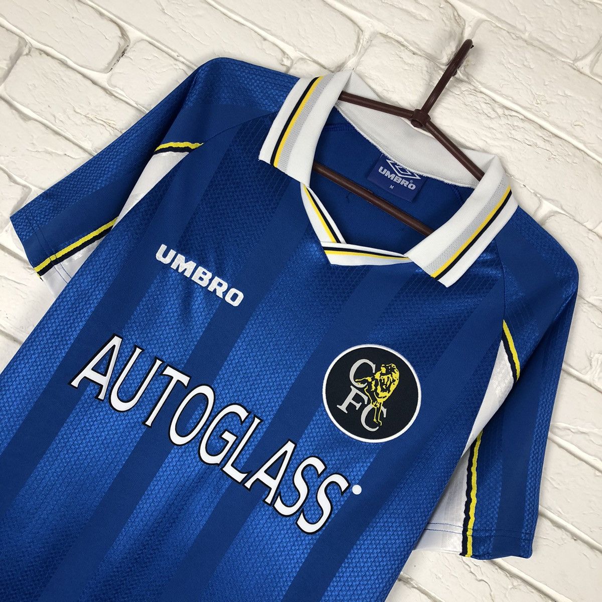 Chelsea Soccer Retro copy Chelsea 1997 1999 home soccer jersey Size US M / EU 48-50 / 2 - 2 Thumbnail