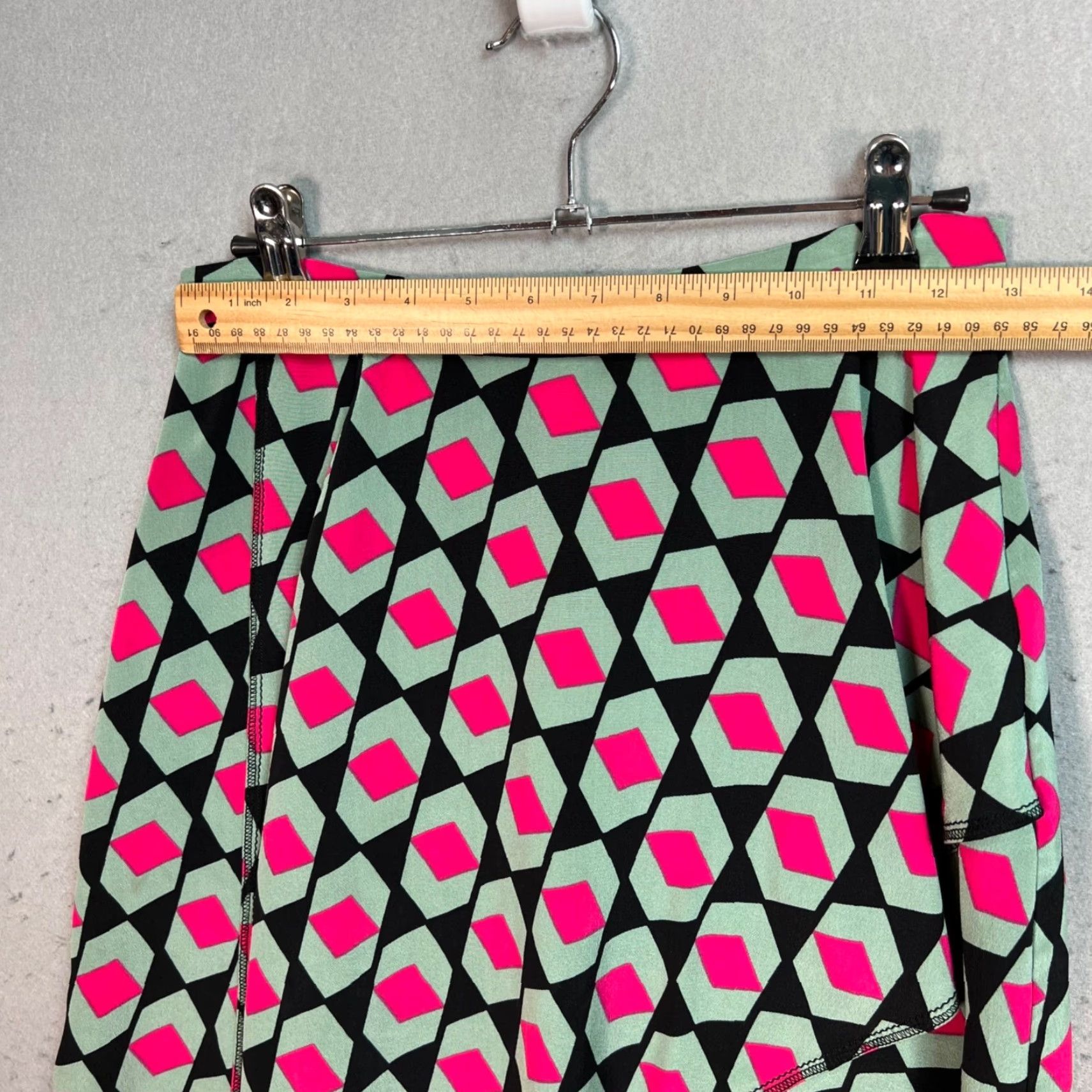Diane von Furstenberg DIANE VON FURSTENBERG Geometric Print Silk Midi Skirt Size 4 Multicolor Womens Size 27" / US 4 / IT 40 - 6 Thumbnail