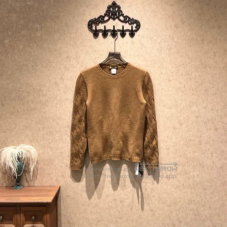 Loro Piana Loro Piana Camel Round Neck Wool Knit Sweater Size M / US 6-8 / IT 42-44 - 1 Thumbnail
