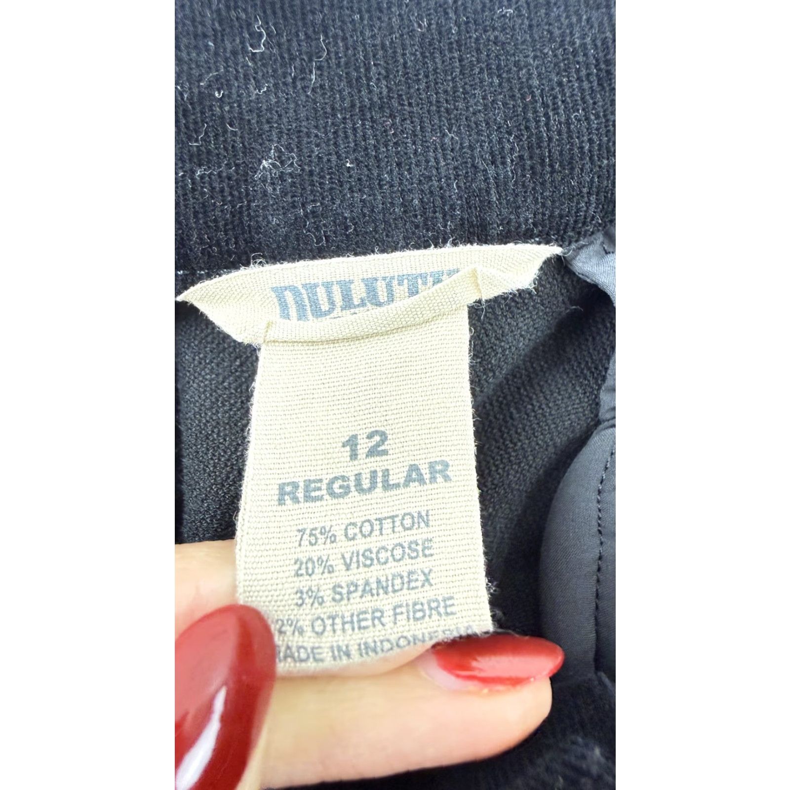 Duluth Trading Company Duluth Trading Pants Womens 12 Black Corduroy Stretch Straight Leg Casual Size 34" / US 12 / IT 48 - 4 Thumbnail