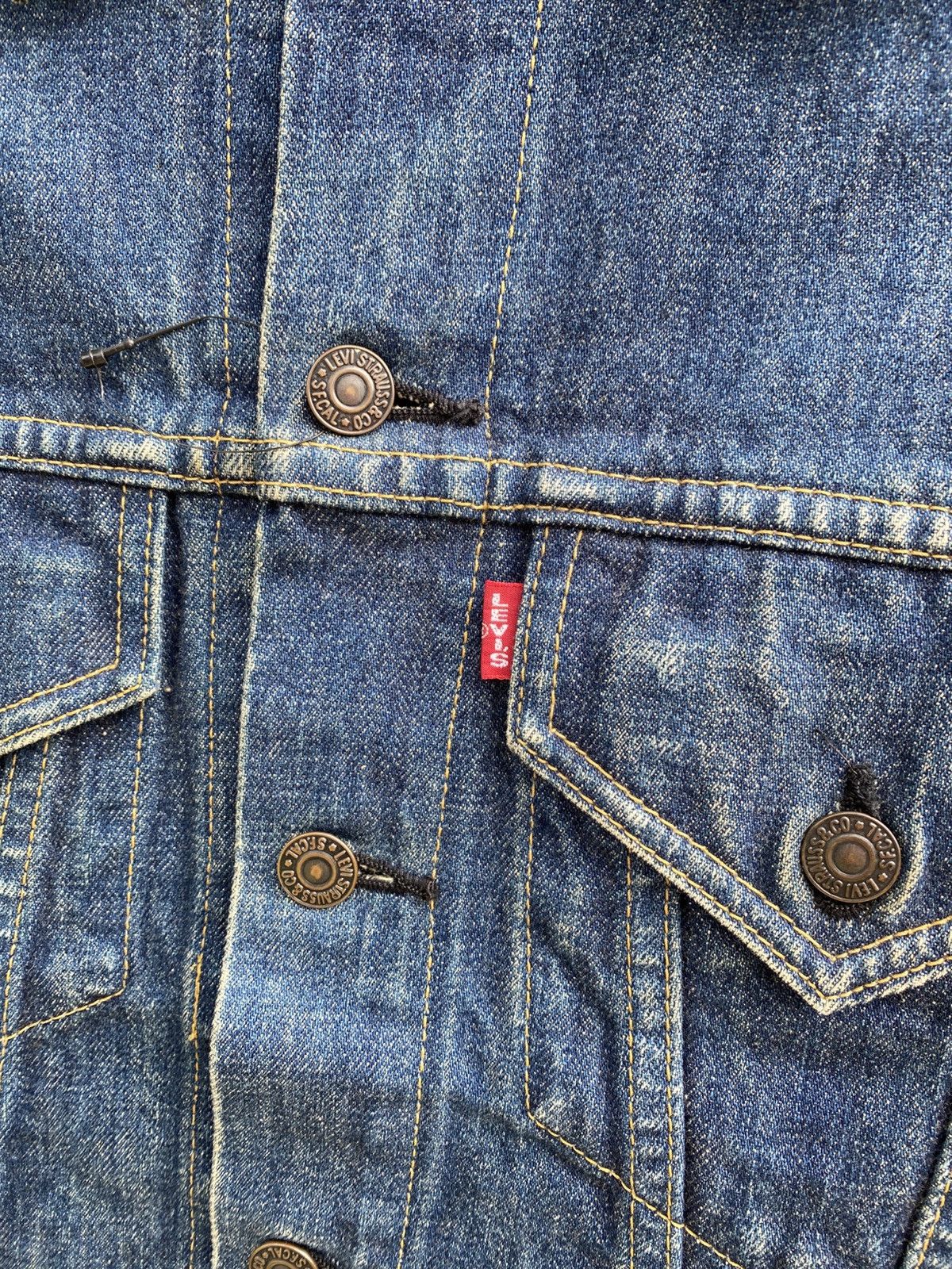 Levi's × Levi's Vintage Clothing × Vintage size 36 vintage levi's 71557 big E trucker denime jacket Size US S / EU 44-46 / 1 - 4 Thumbnail