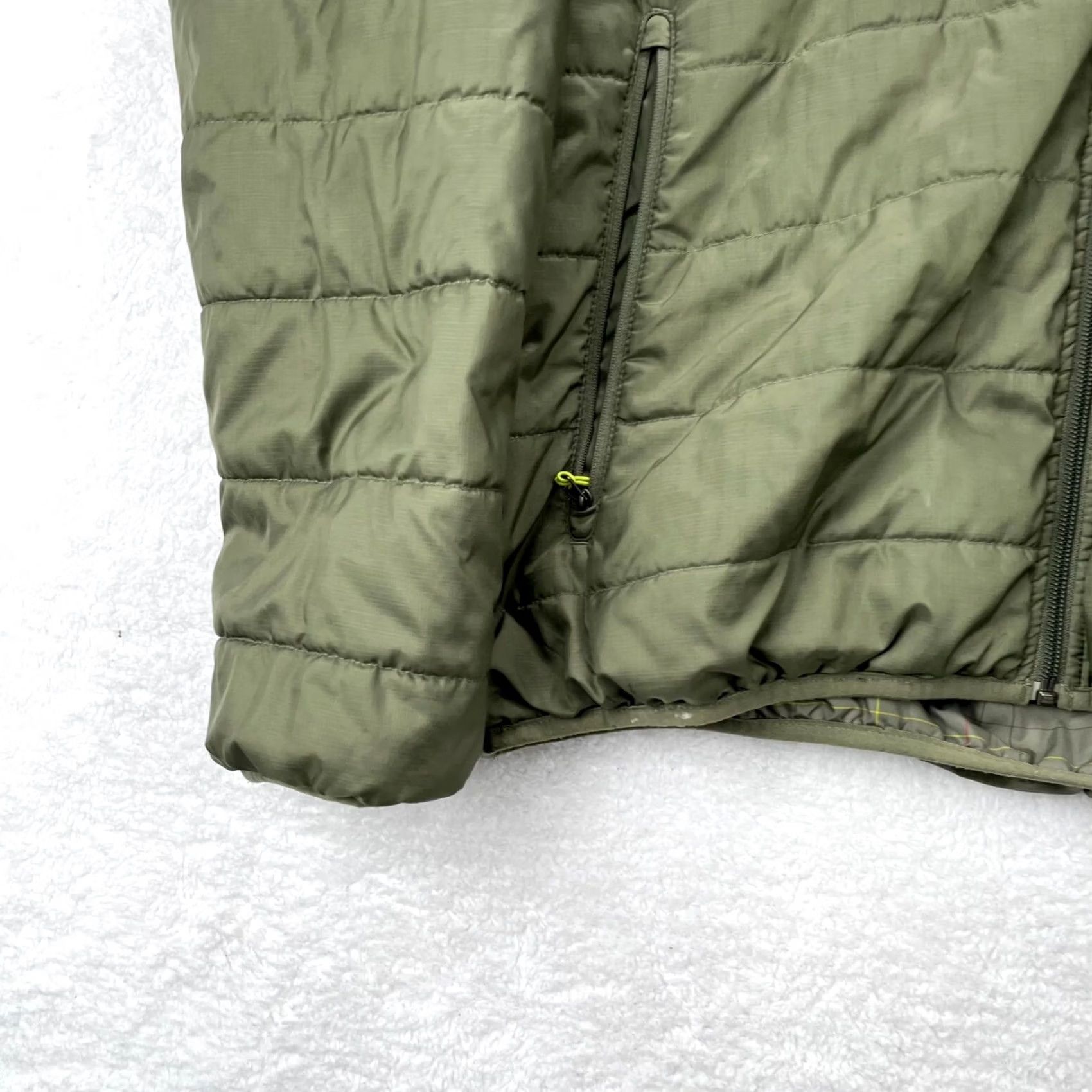 Nike VINTAGE Nike Jacket Mens L Green Reversible Puffer Coat Hooded Full Zip Jacket Size US L / EU 52-54 / 3 - 3 Thumbnail