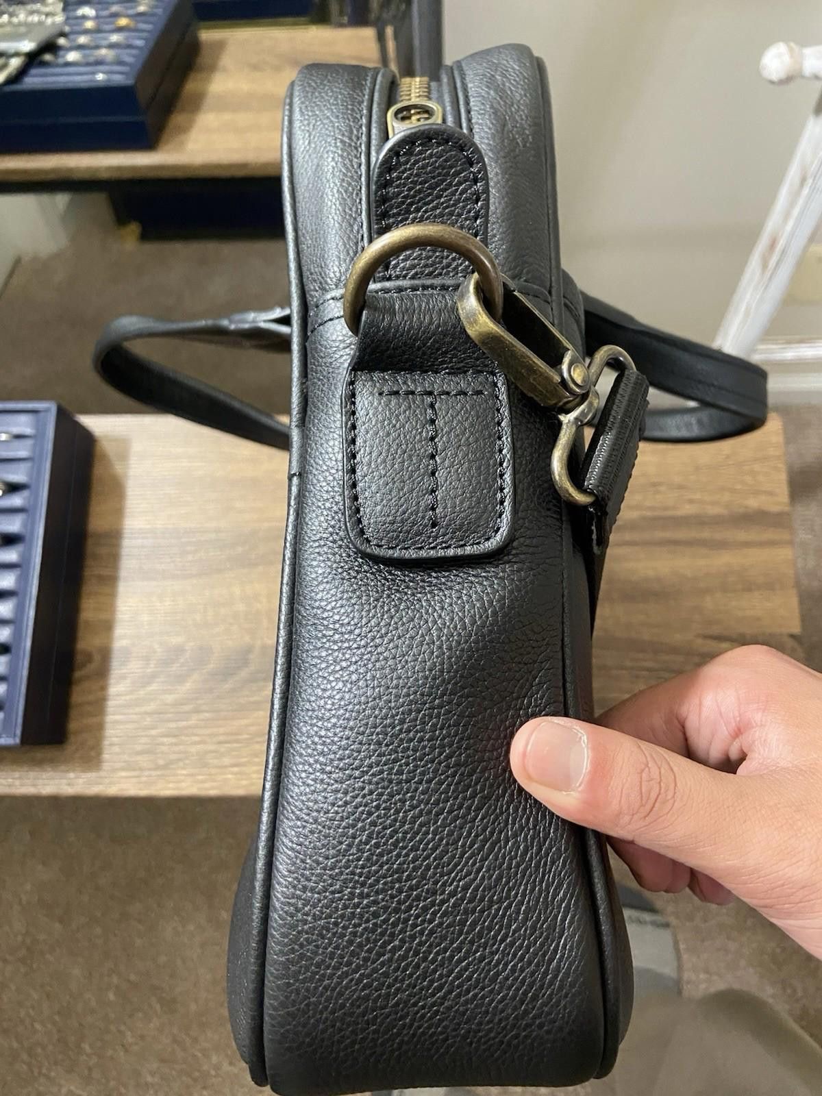 Leather Quavaro Black Eagle Briefcase W Strap, Heavy Duty Leather Size ONE SIZE - 8 Thumbnail
