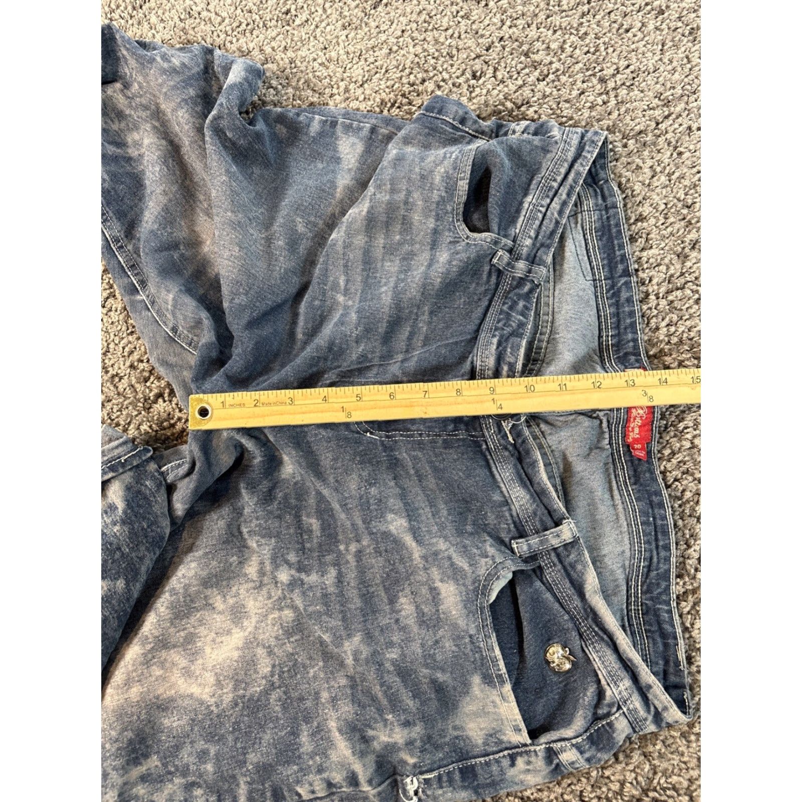 Vintage VINTAGE Apple Bottoms Jeans Capri Womens Plus 20 Acid Wash Denim Embroidered Pockets Blue Y2K Streetwear 2000’s Size 42" / US 20 - 7 Thumbnail