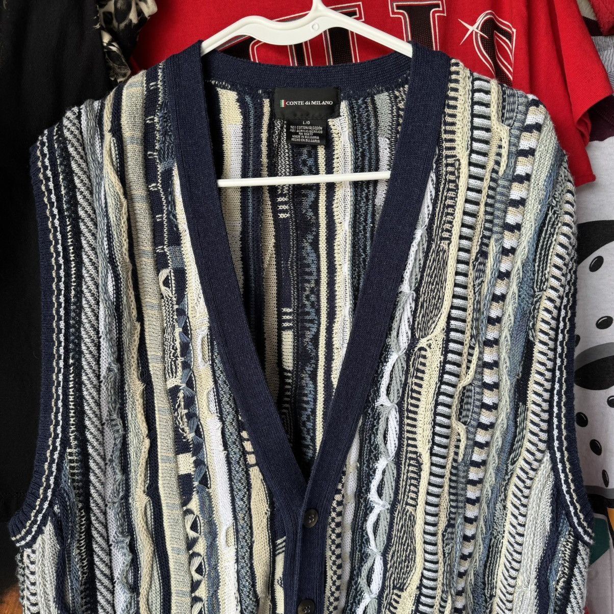 Coogi × Vintage Conte di Milano Vintage 3D Cable Knit Coogi 90s Vest Sweater Size US L / EU 52-54 / 3 - 2 Thumbnail