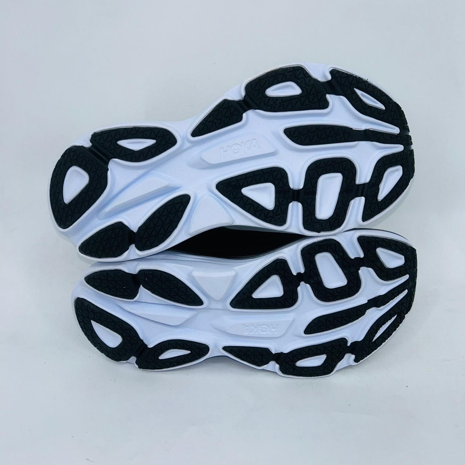 Hoka HOKA WOMEN'S BONDI8 WHITE/BLACK MESH RUNNING SHOES SIZE 8.5B Size US 8.5 / IT 38.5 - 5 Thumbnail