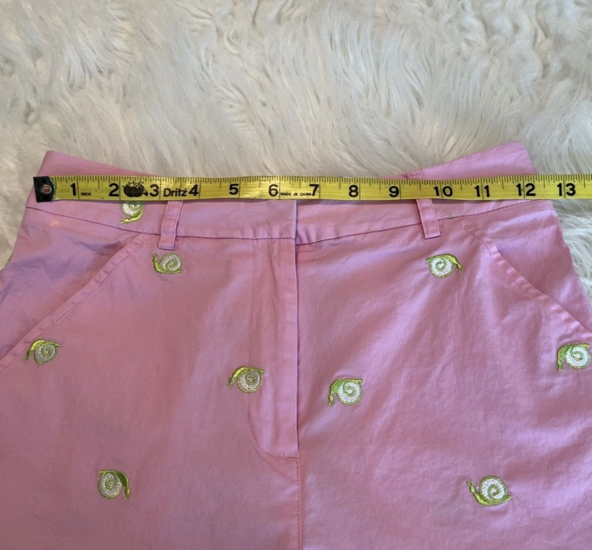 Lilly Pulitzer VTG White Label Lilly Pulitzer Chino Shorts snail SZ 2 Pink Size 26" / US 2 / IT 38 - 5 Thumbnail