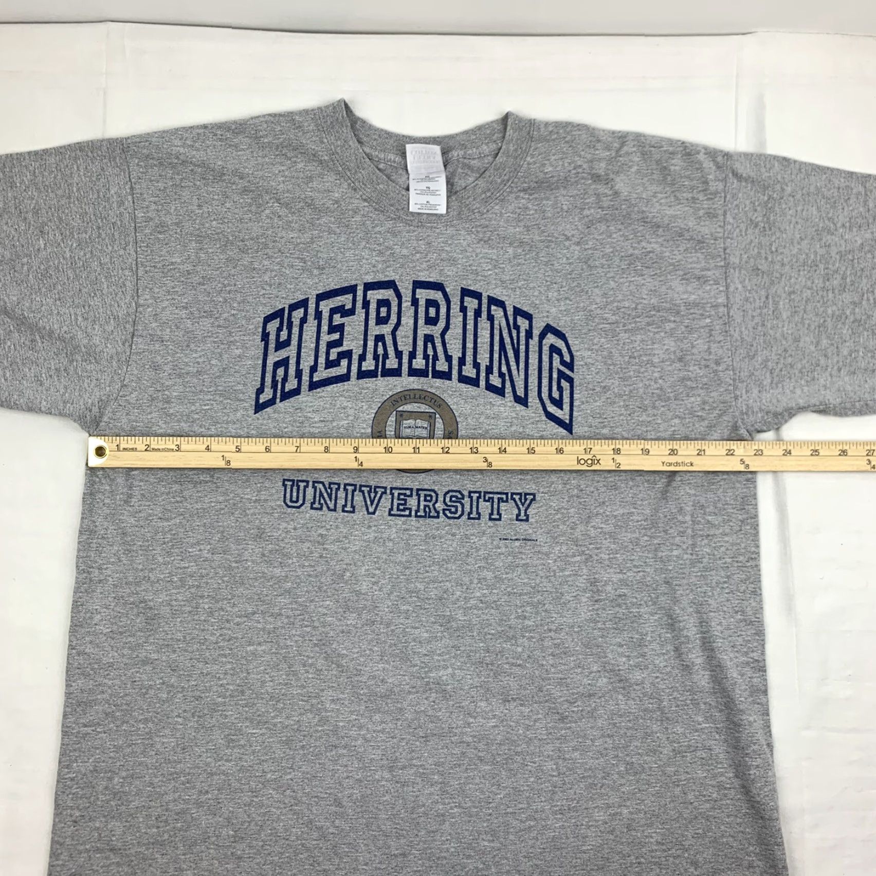 Gildan VINTAGE Herring University T Shirt Adult XL Gray College School 2002 Alumni Size US XL / EU 56 / 4 - 7 Thumbnail