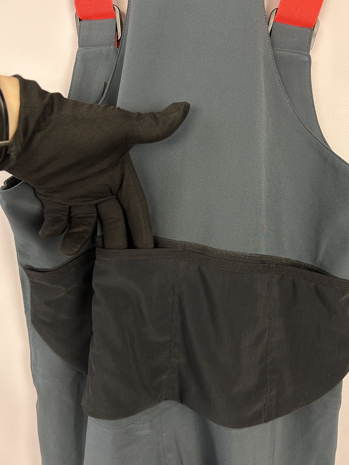 686 686 x Specialized Winter Cycling Riding 3L Tech Bib Pants S Size US 32 / EU 48 - 14 Thumbnail
