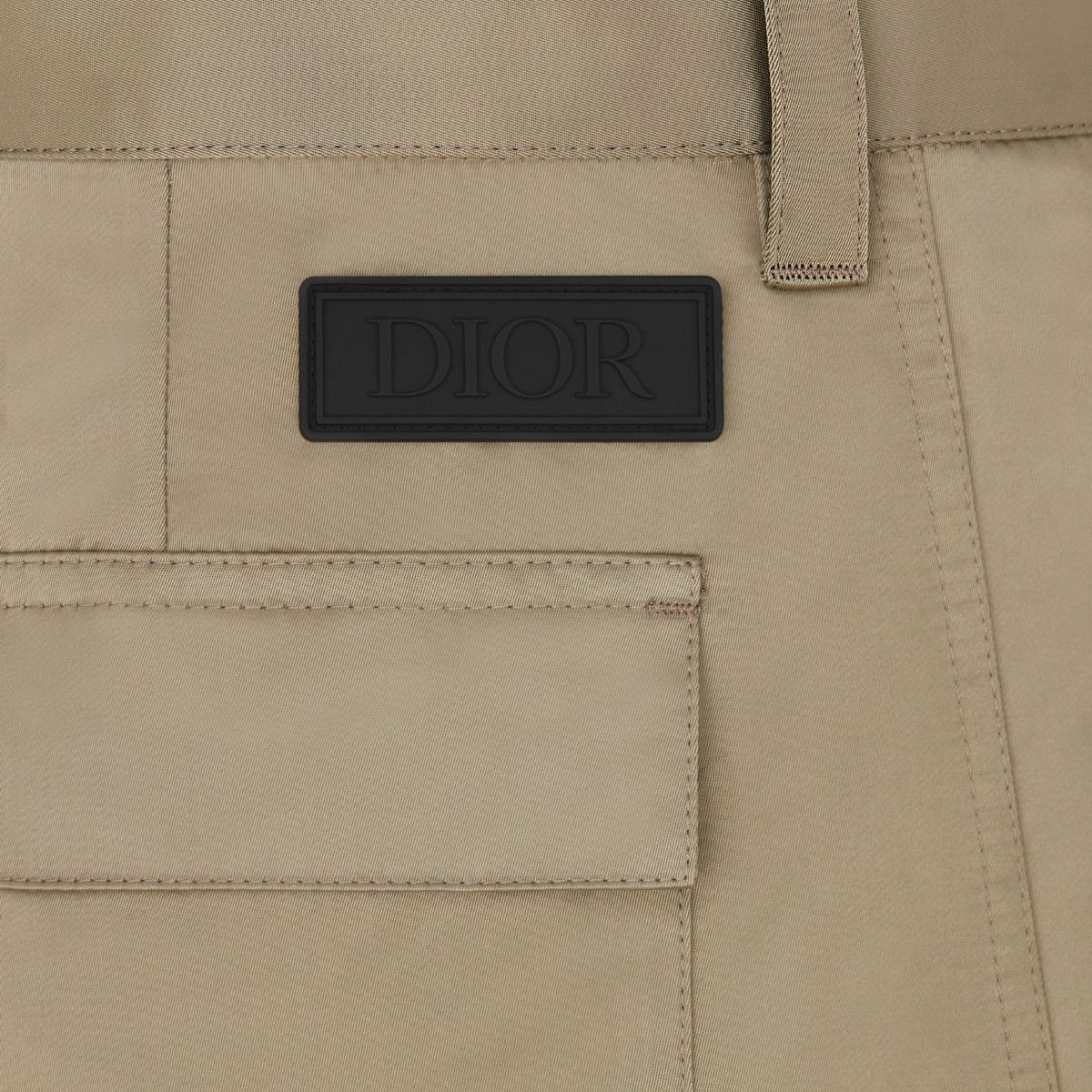 Dior o1bcso1str0225 Cargo Bermuda Shorts in Beige Size US 36 / EU 52 - 3 Thumbnail