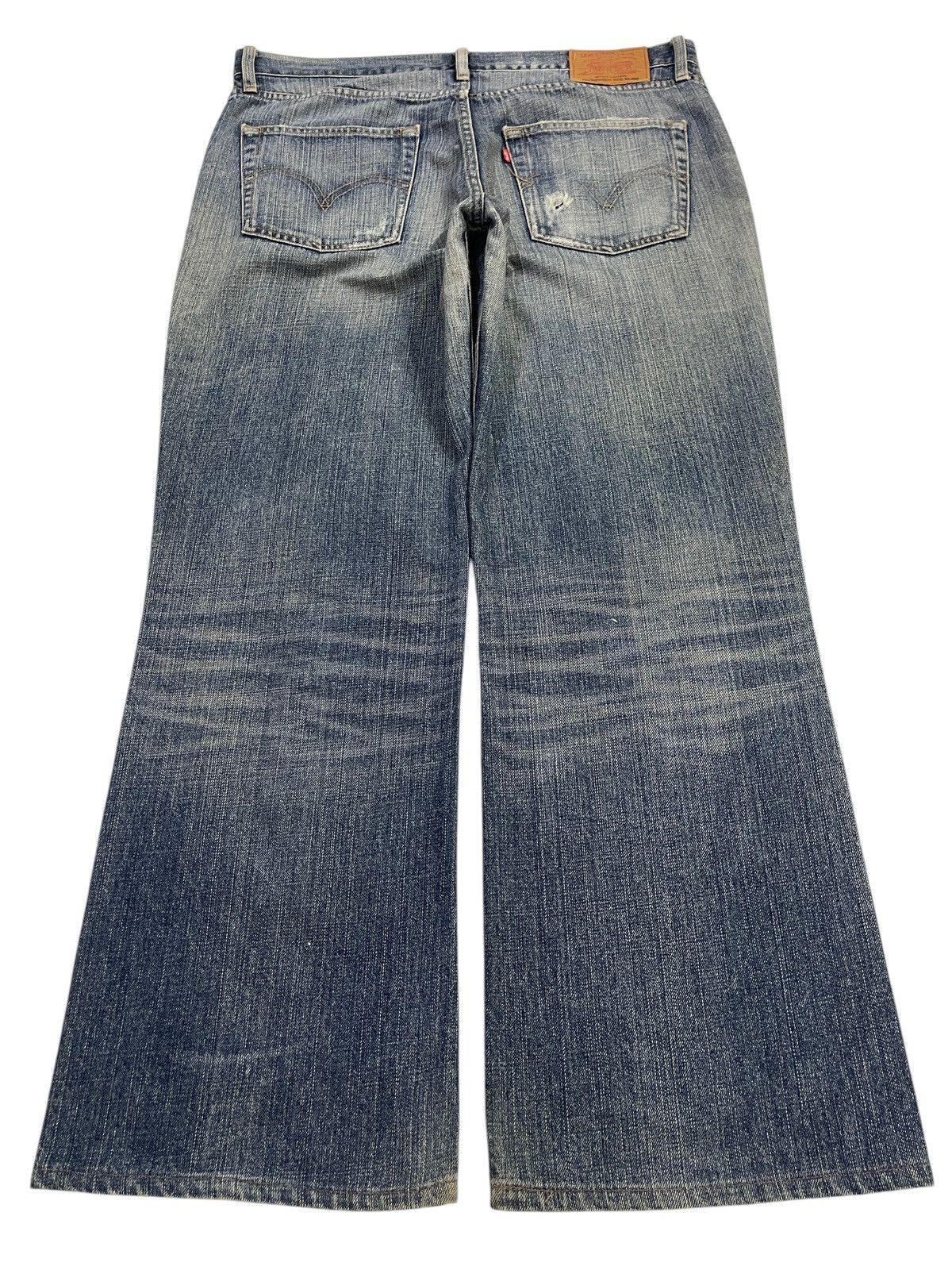 Levi's Vintage 90s Levis Blue Faded Wash Style Baggy Jeans Size US 38 / EU 54 - 2 Thumbnail