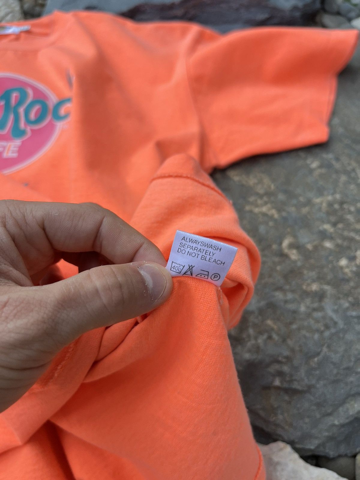 Hard Rock Cafe Vintage Hard Rock Cafe Bangkok neon y2k save the planet tee Size US L / EU 52-54 / 3 - 15 Thumbnail