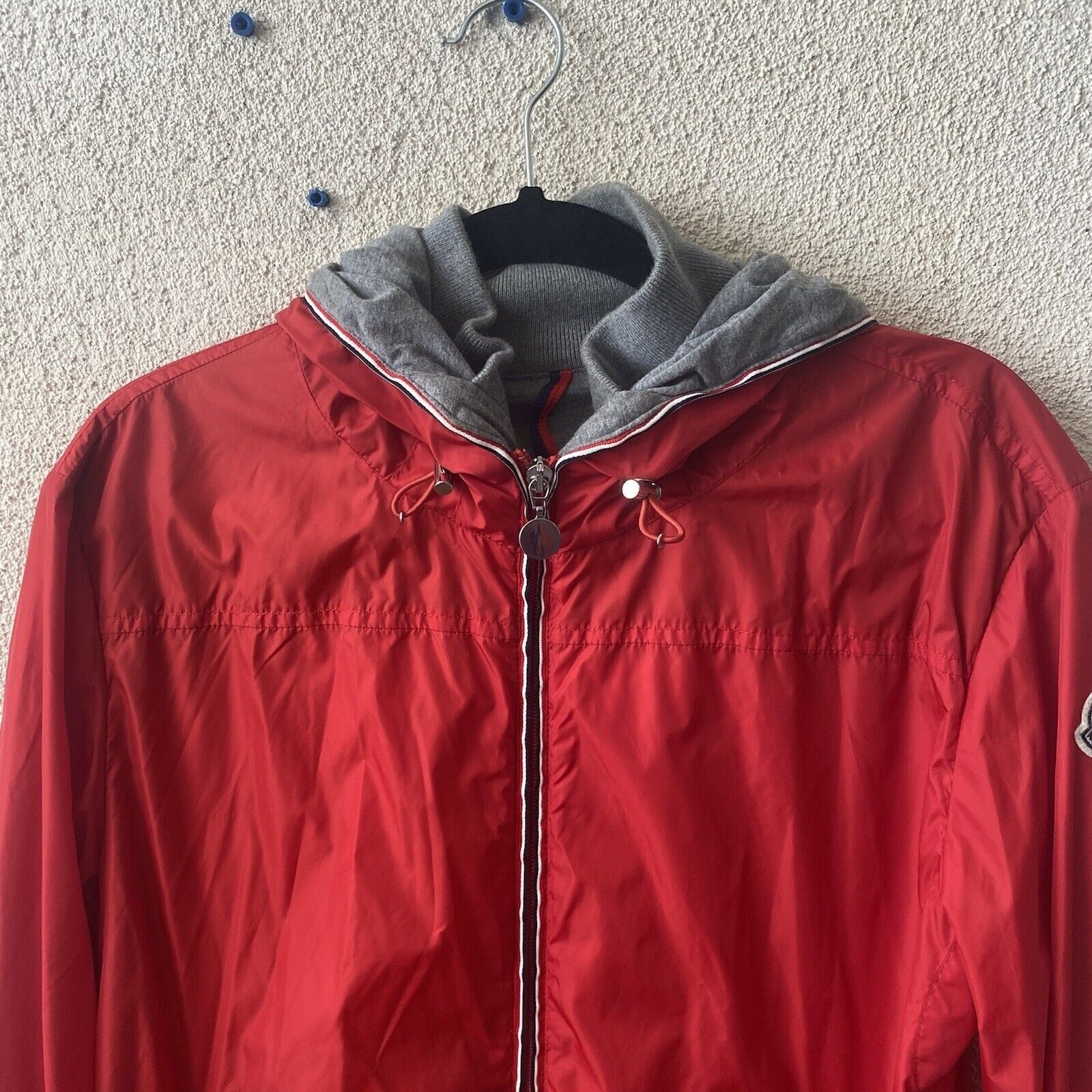 Moncler MONCLER Men’s Jacket Red Urville Giubutto Nylon Windbreaker Size US M / EU 48-50 / 2 - 4 Thumbnail