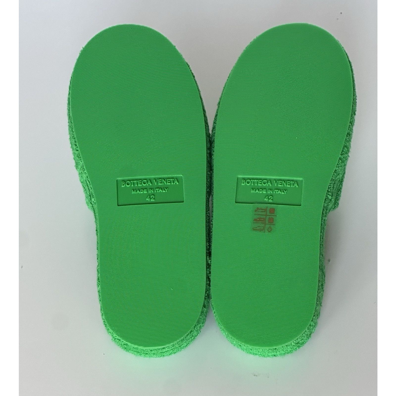 Bottega Veneta Bottega Veneta Intrecciato Slipper Green 9 US 660245 Size US 9 / EU 42 - 11 Thumbnail