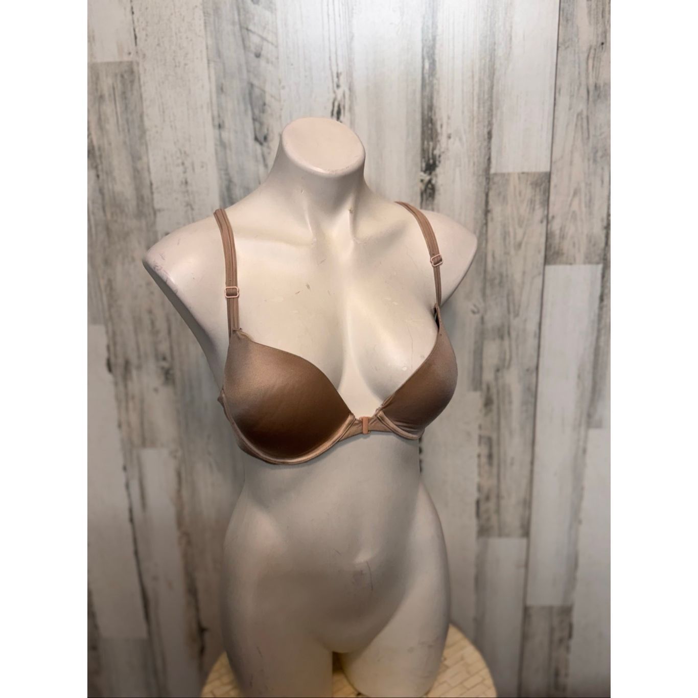 Victoria's Secret Victoria’s Secret Lightly Lined Push-Up Bra – Nude Beige – Estimated 34C Size ONE SIZE - 5 Thumbnail