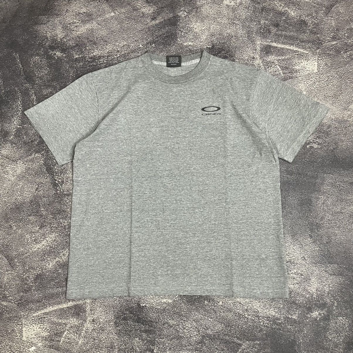 Oakley × Vintage 2000's Oakley tees Size US M / EU 48-50 / 2 - 1 Thumbnail
