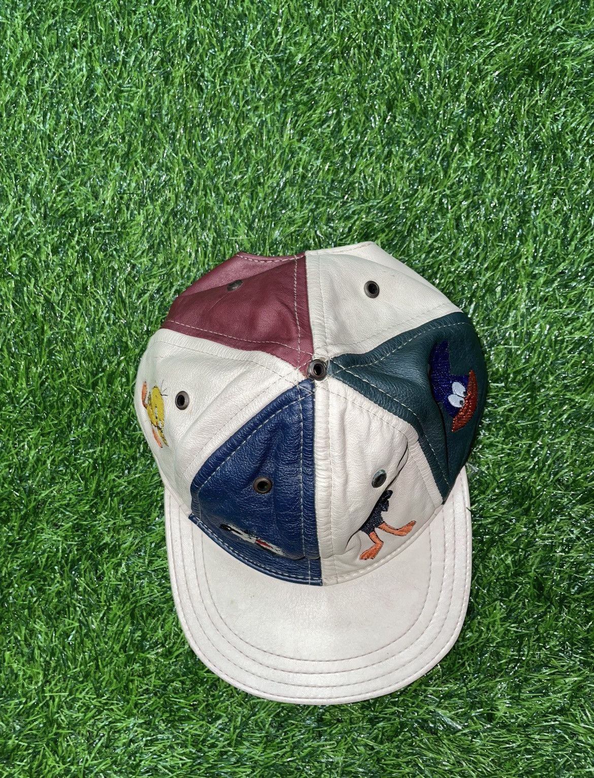 Vintage × Warner Bros Vintage Looney Tunes Warner Bros Leather Hat Size ONE SIZE - 2 Thumbnail