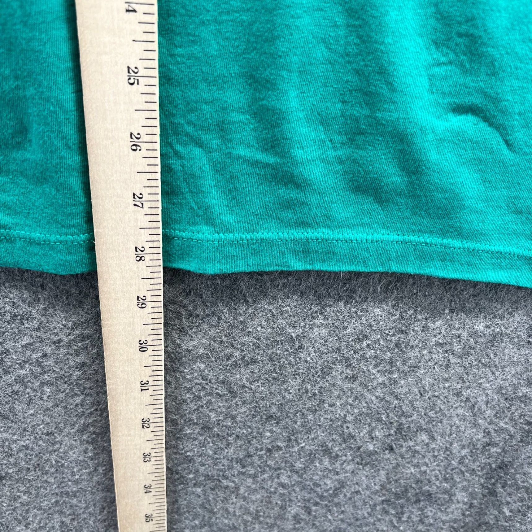 Vineyard Vines Vineyard Vines Shirt Mens Small Green Crewneck Whale Pocket Tee St Paddys Day Shirt Mens Small Green Crewneck Whale Pocket Tee Size US S / EU 44-46 / 1 - 4 Thumbnail