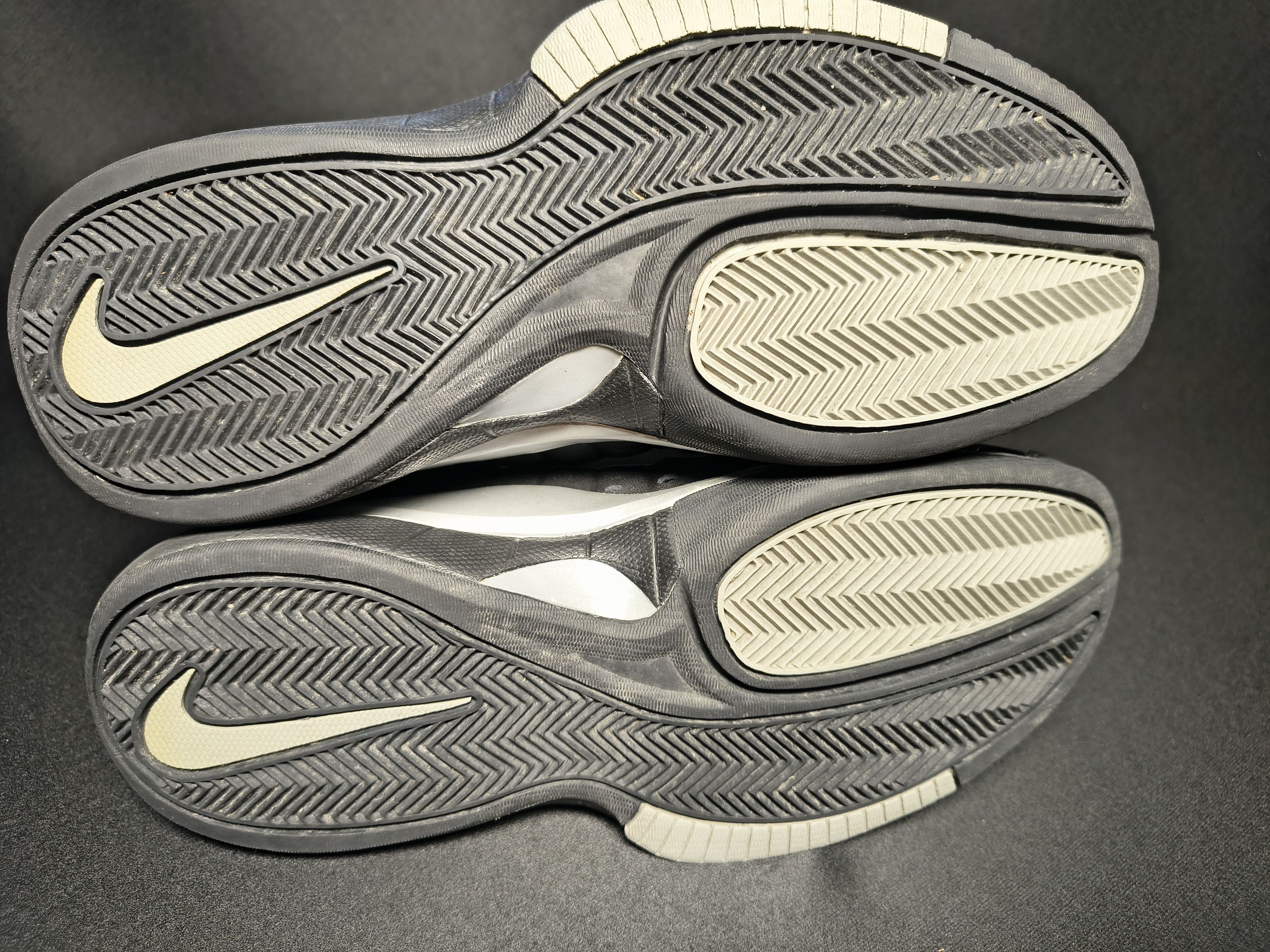 Nike Nike Air Huarache 2K5 "Tony Parker" PE - 2004 Vintage Size US 11.5 / EU 44-45 - 10 Thumbnail
