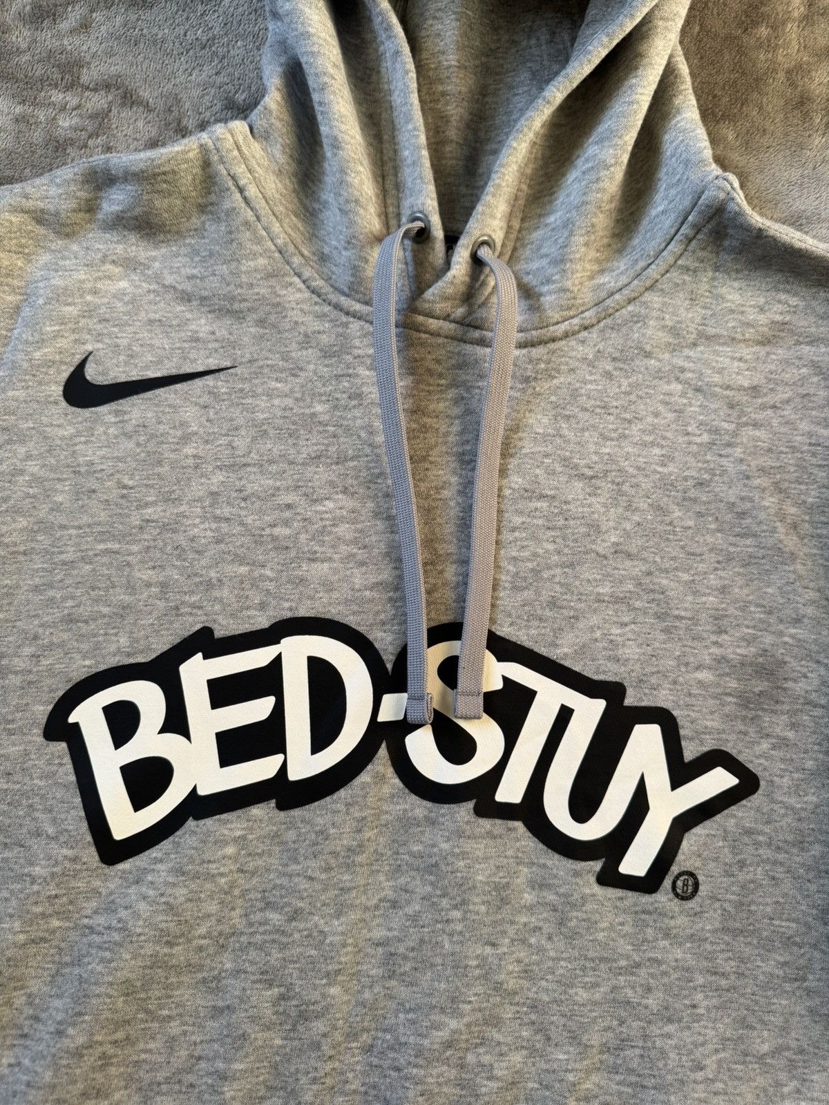 Nike Brooklyn Nets "Bed-Stuy" City Edition Hoodie Size US M / EU 48-50 / 2 - 2 Thumbnail