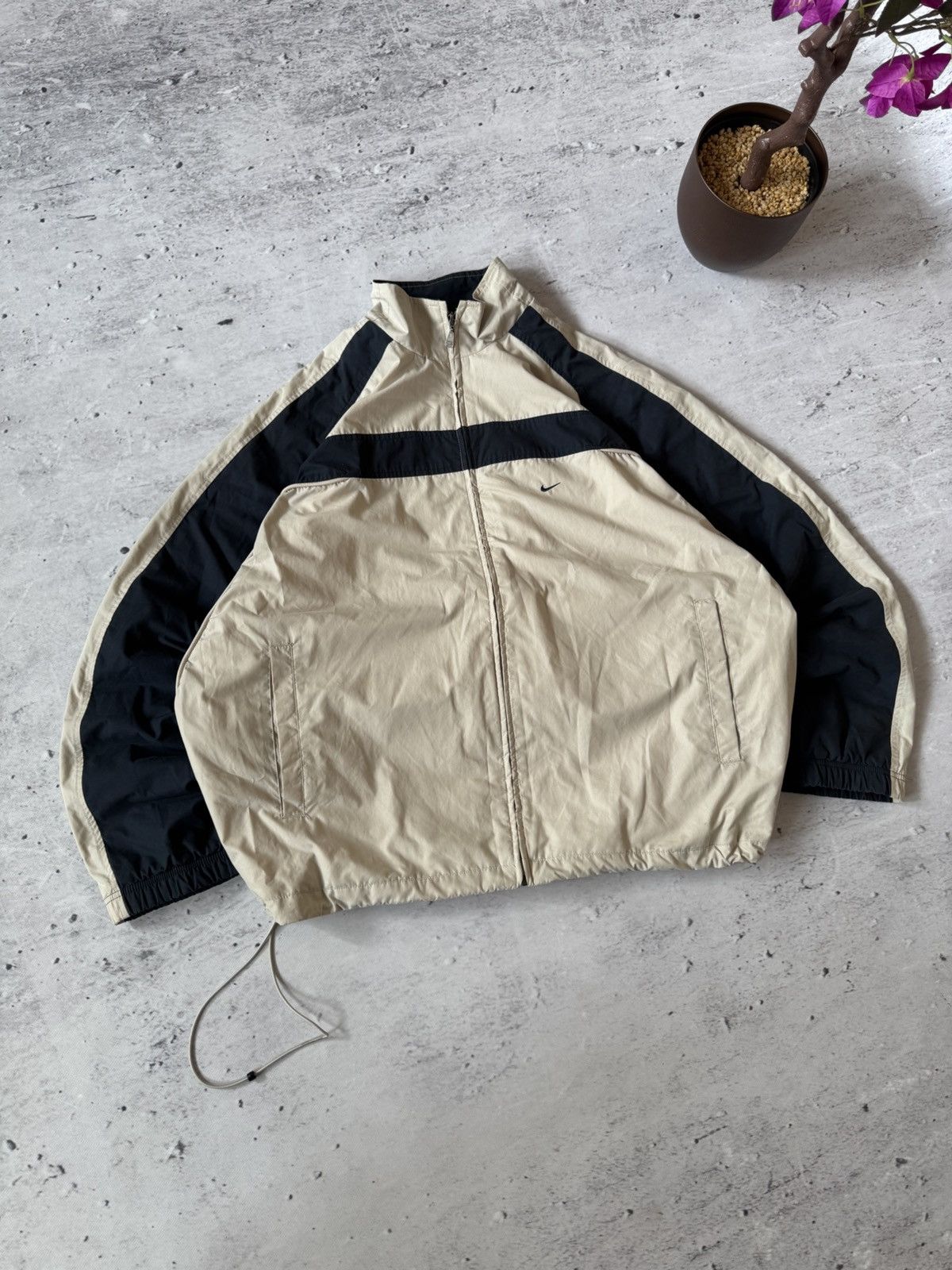 Nike × Vintage NIKE VINTAGE BASIC LOGO OVERSIZE BAGGY LIGHT JACKET Size US XL / EU 56 / 4 - 1 Thumbnail