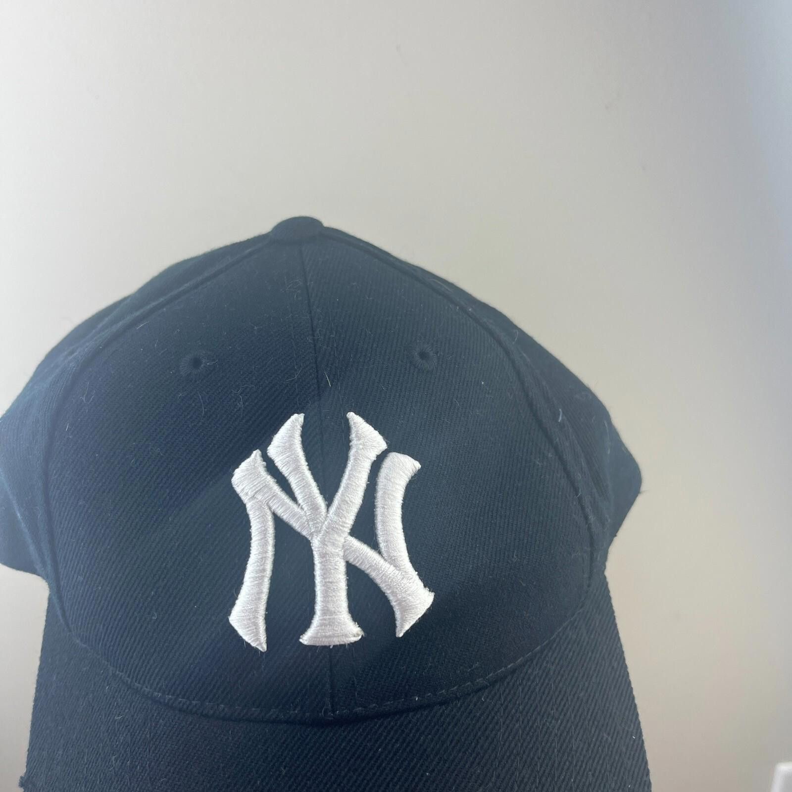 Puma Vintage 90s New York Yankees Snapback Hat Puma MLB Size ONE SIZE - 3 Thumbnail