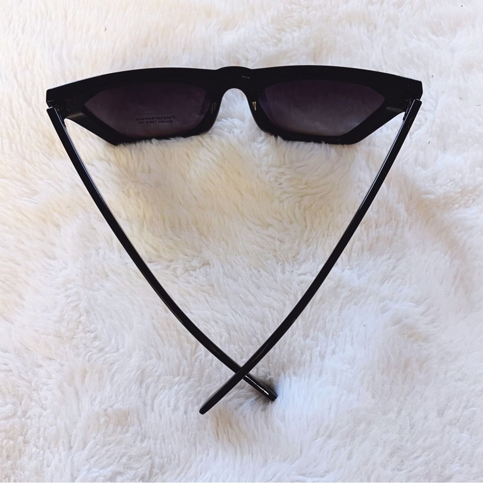 Other Lucy Black Sleek Square Frame Sunglasses Size ONE SIZE - 9 Thumbnail