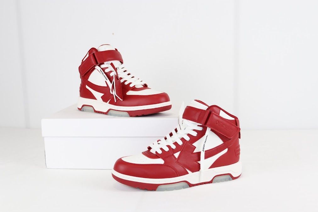 o1rshd Out of Office High Top Sneakers in Red & White