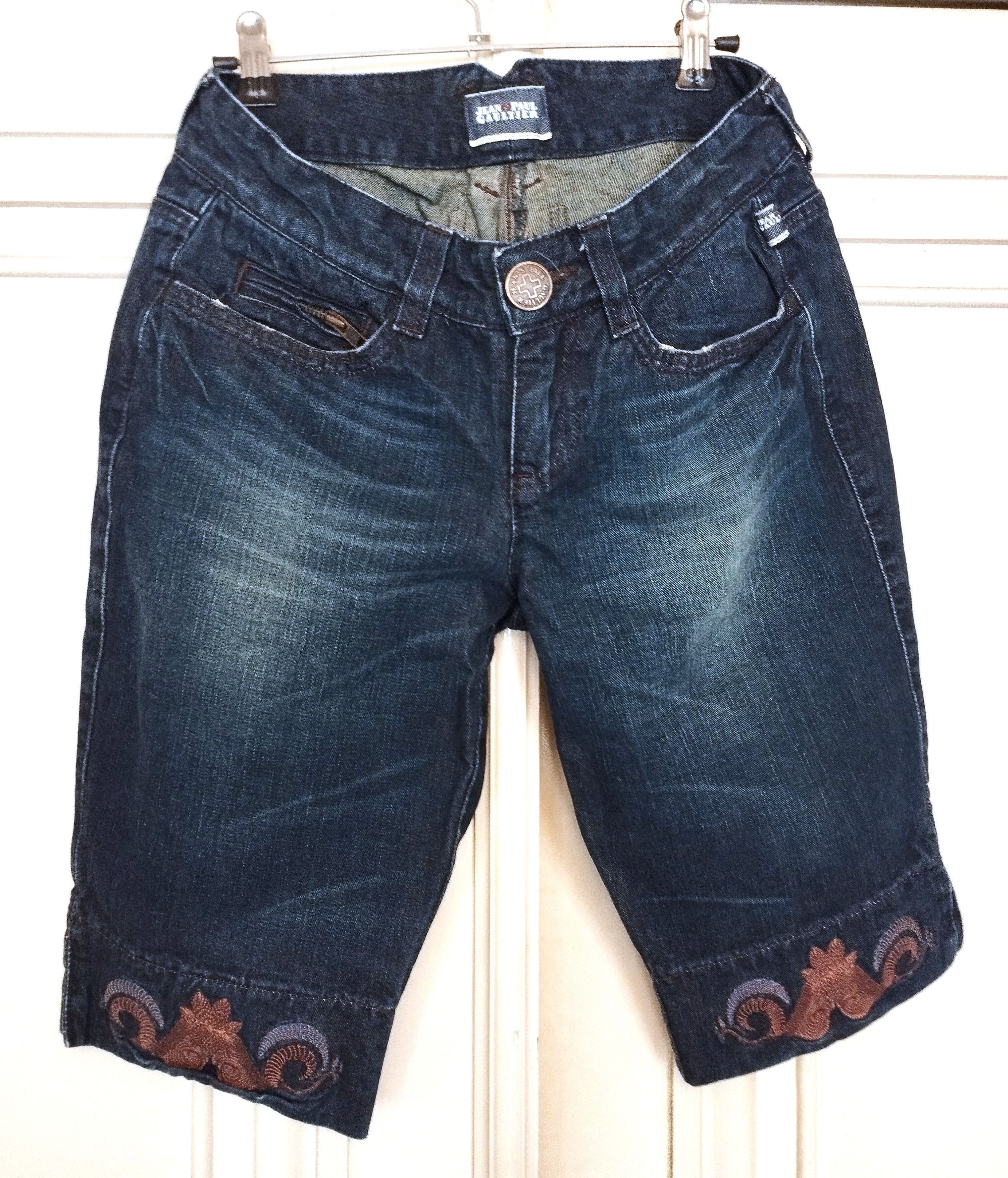 Jean Paul Gaultier Jean Paul Gaultier Bermuda Denim W 27 TM Size 27" / US 4 / IT 40 - 1 Thumbnail