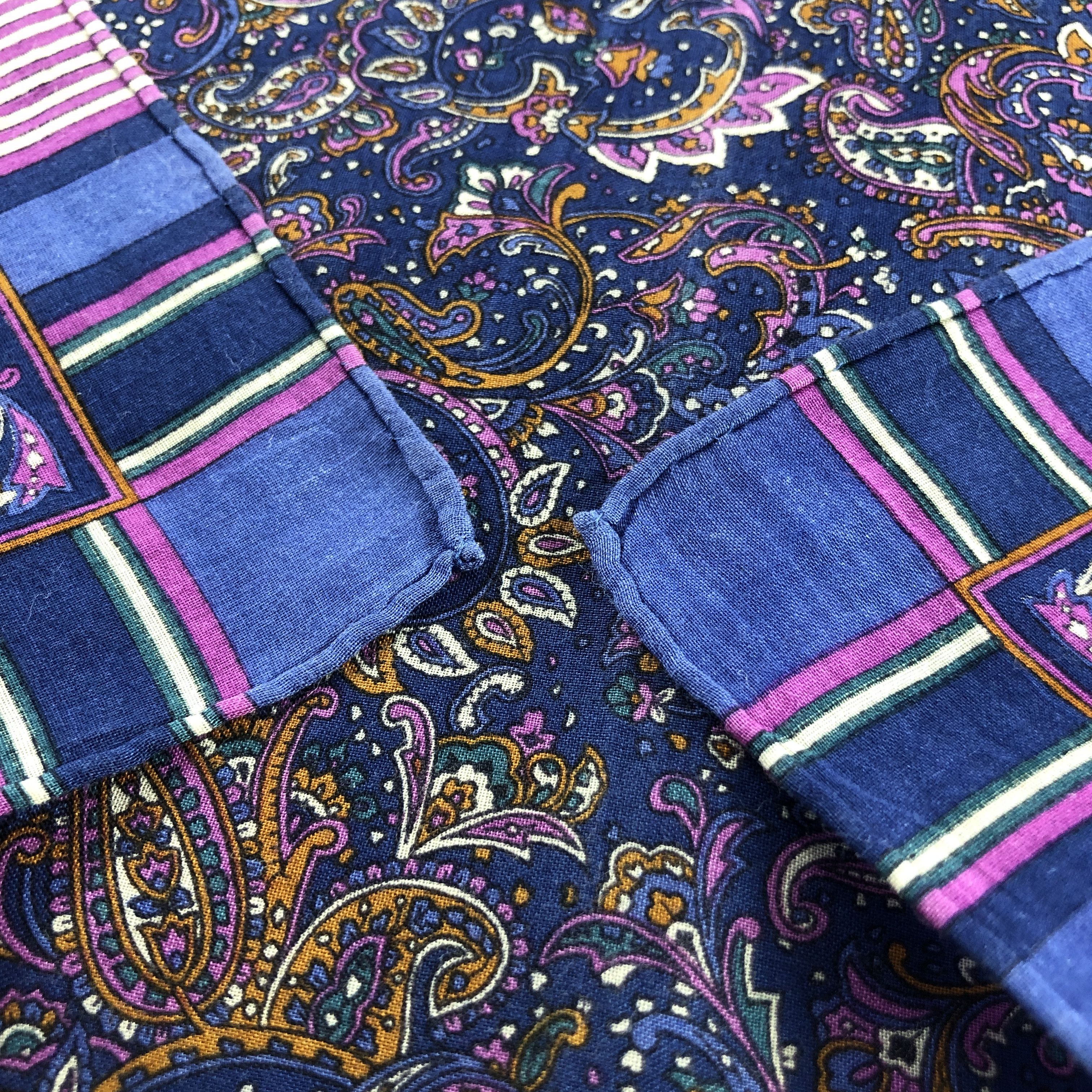 Yves Saint Laurent YSL Paisley Handkerchief Neckerchief Bandana H2673 Size ONE SIZE - 5 Thumbnail