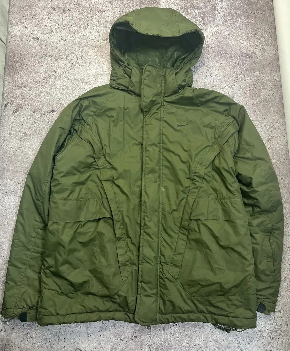 Nike Vintage Nike Green Hooded Puffer Parka Jacket Size M Size US M / EU 48-50 / 2 - 1 Thumbnail