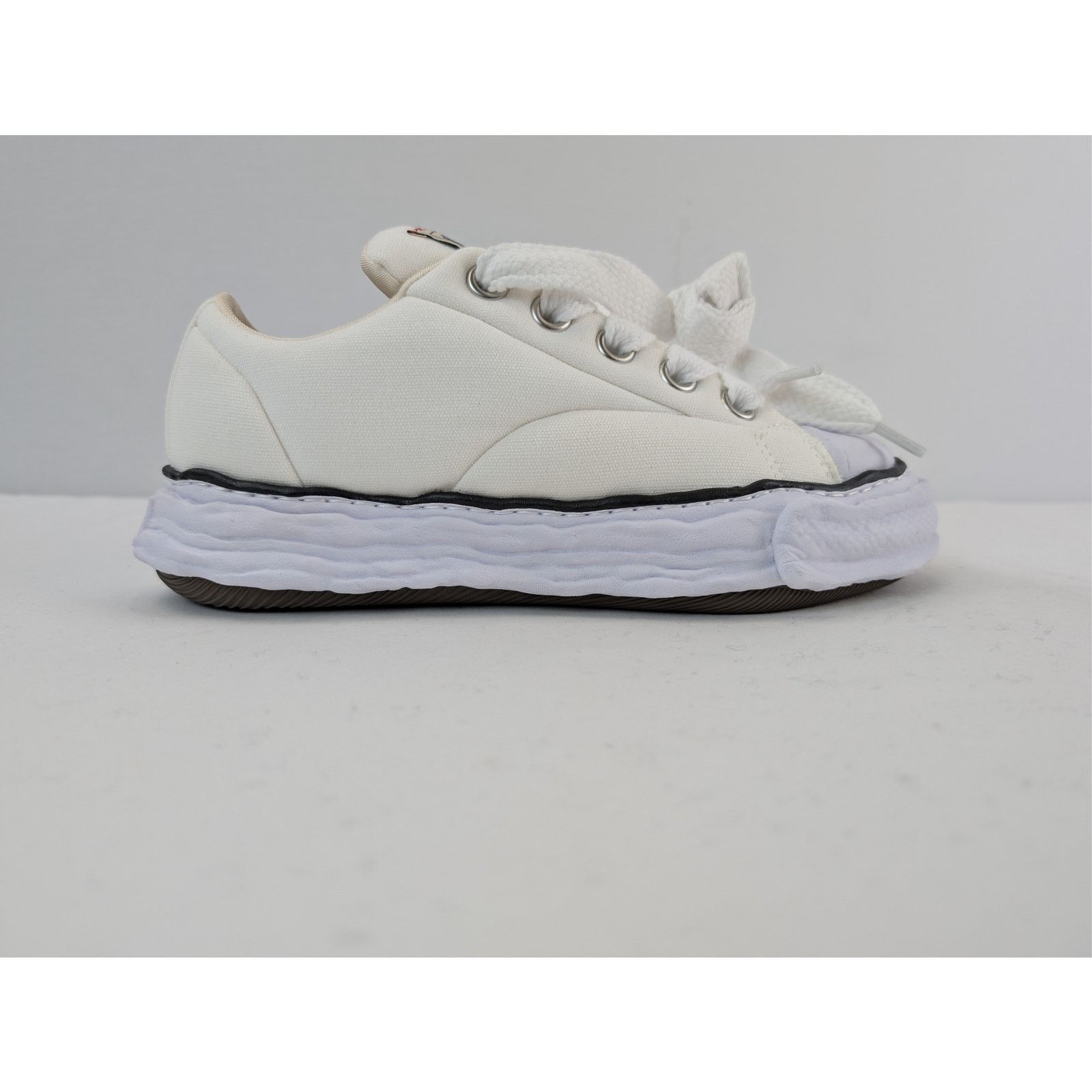 Maison MIHARA YASUHIRO o1rshd1 Peterson 23 Original Sole Sneakers in White 45 Size US 12 / EU 45 - 4 Thumbnail