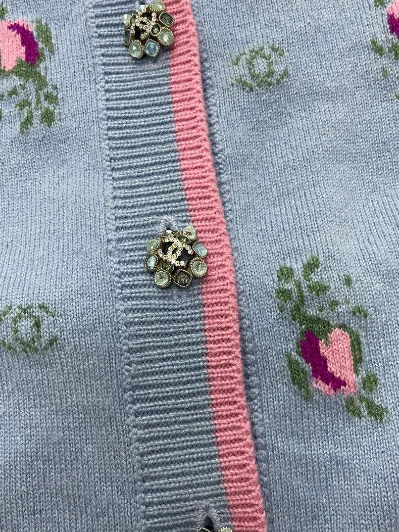 Chanel chanel Blue-matched pink floral diamond-button short-sleev Size XS / US 0-2 / IT 36-38 - 2 Thumbnail