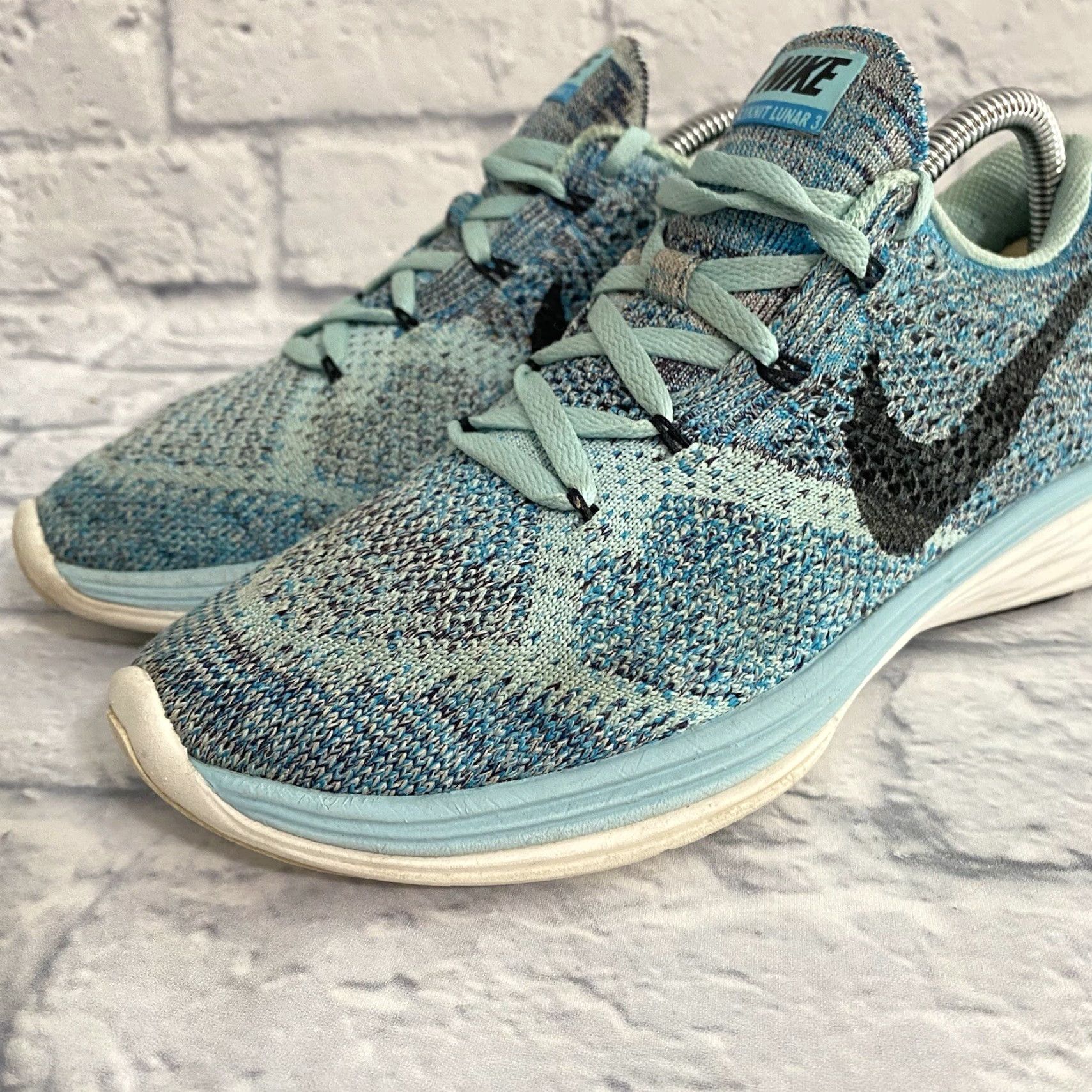 Nike Nike Flyknit Lunar 3 Blue Sneakers Women's Size 8 Shoes Athletic 698182-404 Size US 8 / IT 38 - 3 Thumbnail