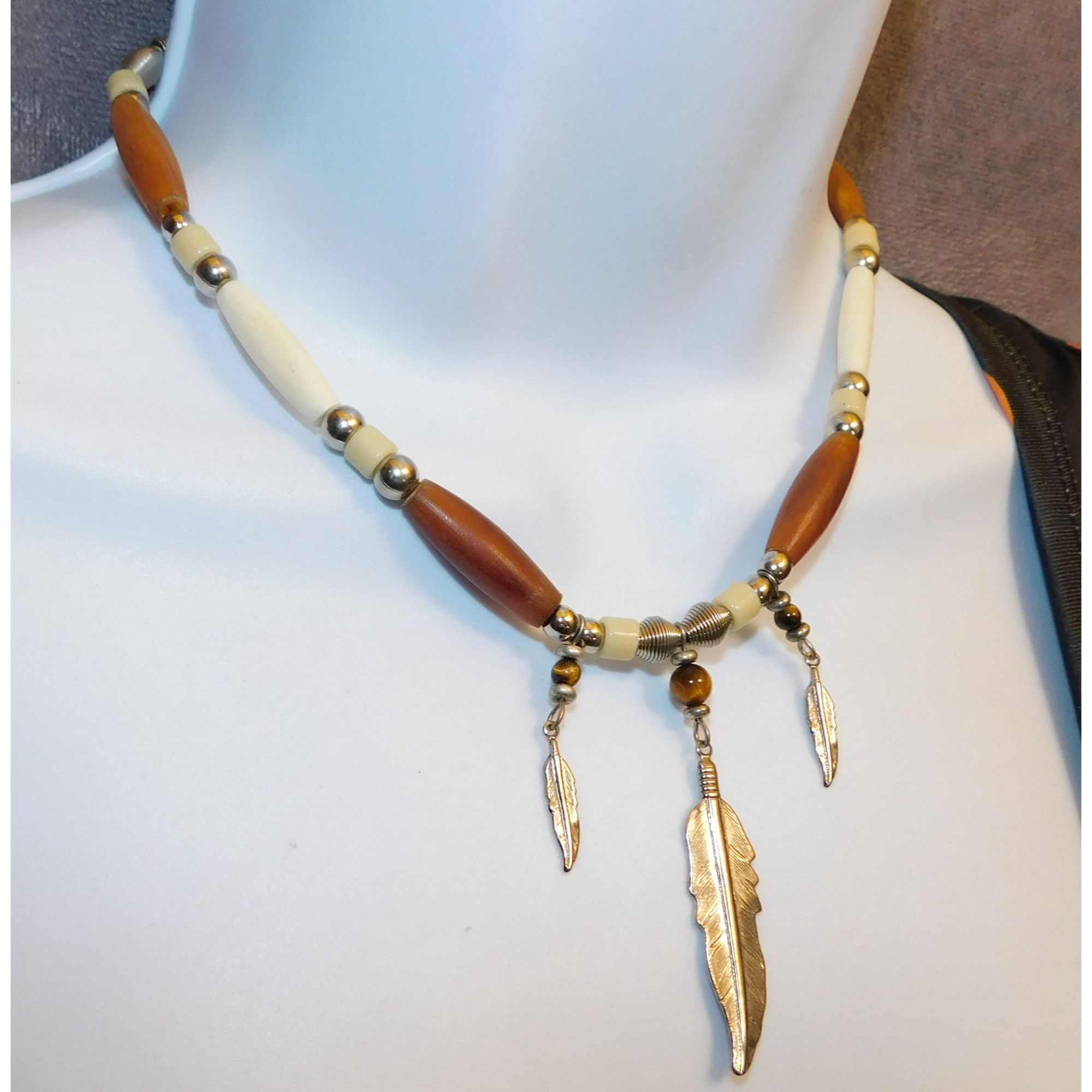 Other Southwestern Beaded Triple Feather Necklace Size ONE SIZE - 1 Thumbnail
