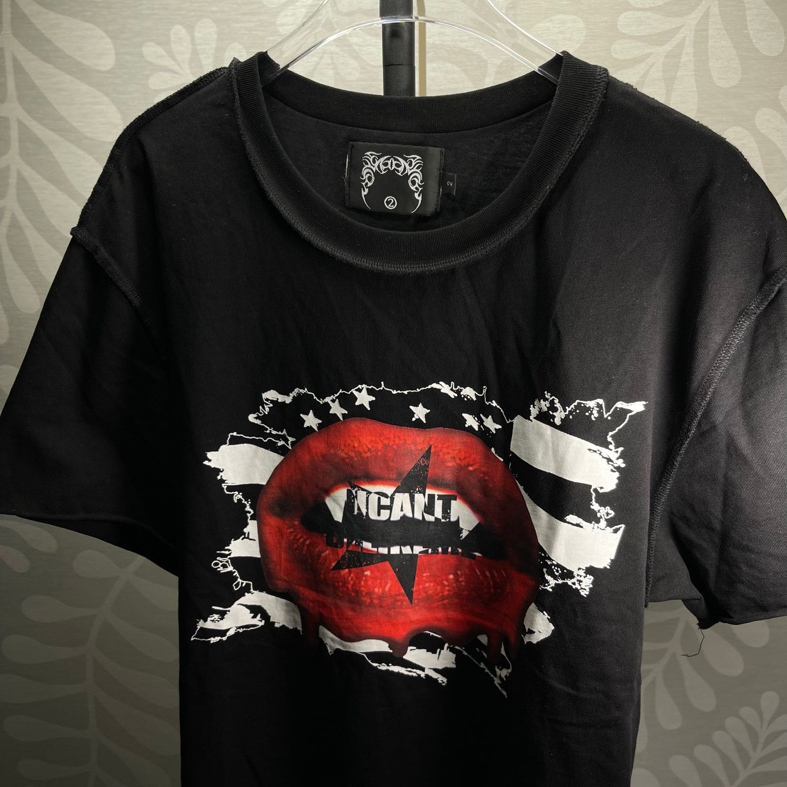 Japanese Brand Y2K Mouth Graphic T-Shirt Men’s size M Black Red Lips Tee Size US M / EU 48-50 / 2 - 4 Thumbnail