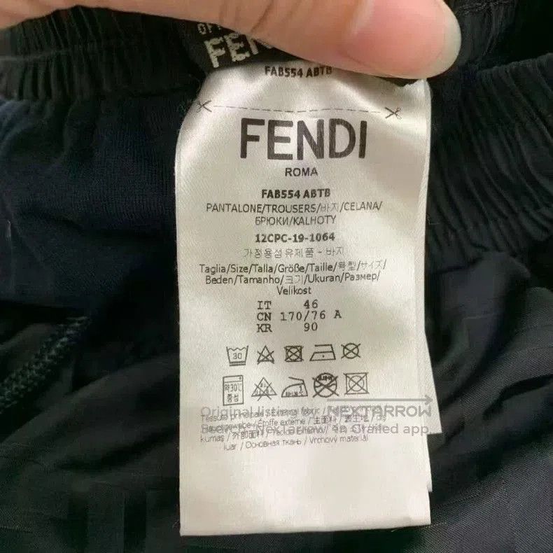 Fendi Fendi Black FF Monogram Shorts. Size US 36 / EU 52 - 6 Thumbnail